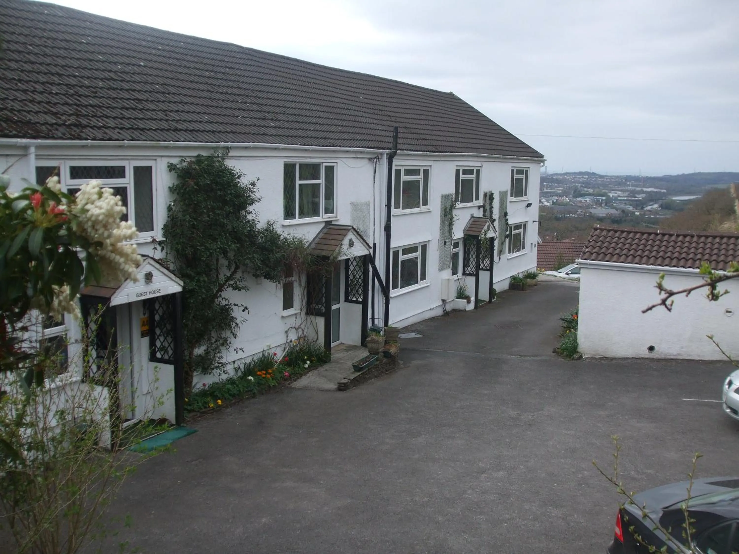 Facade/entrance in Cwmbach Guest House