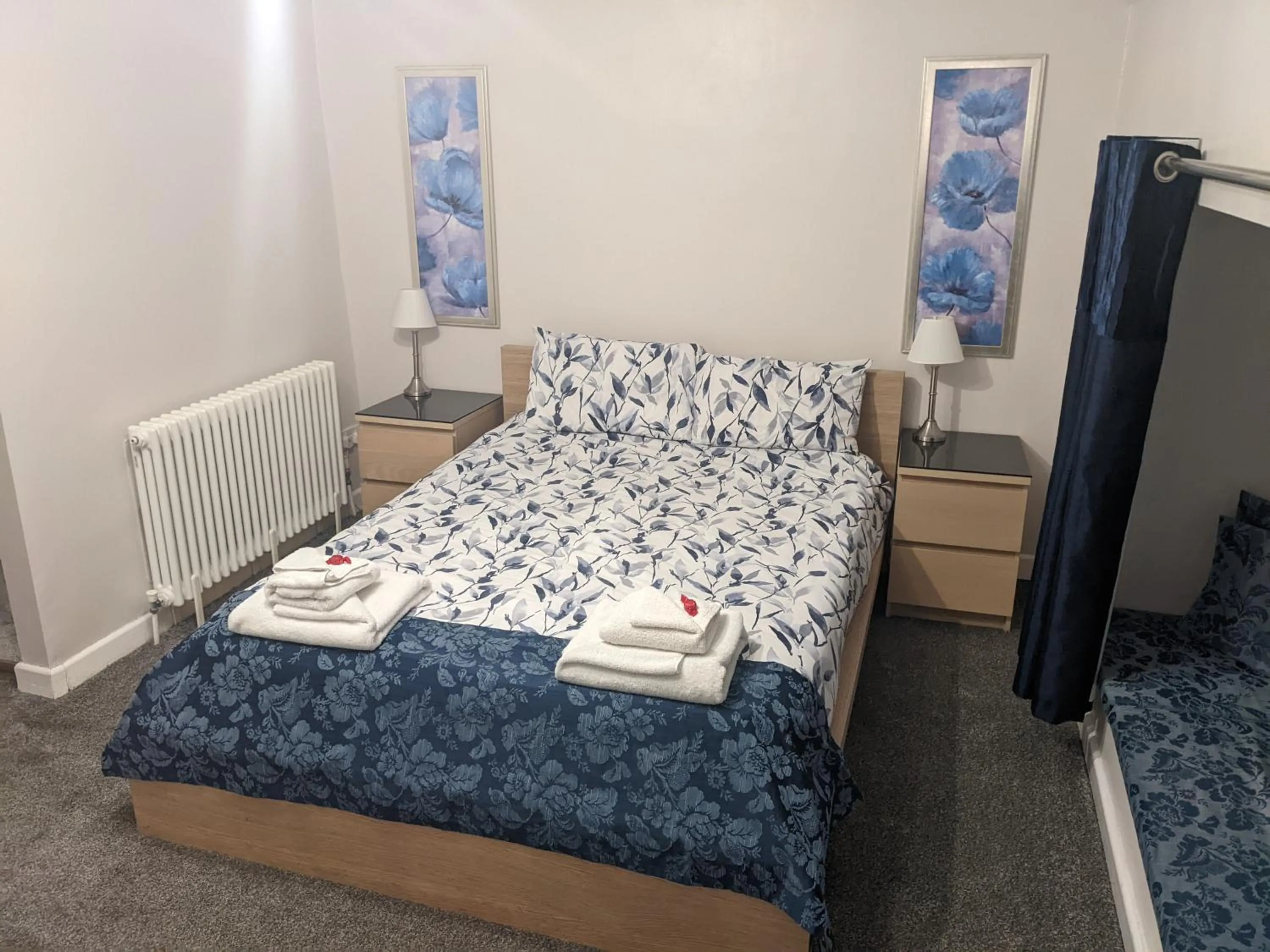 Photo of the whole room, Bed in Cwmbach Guest House