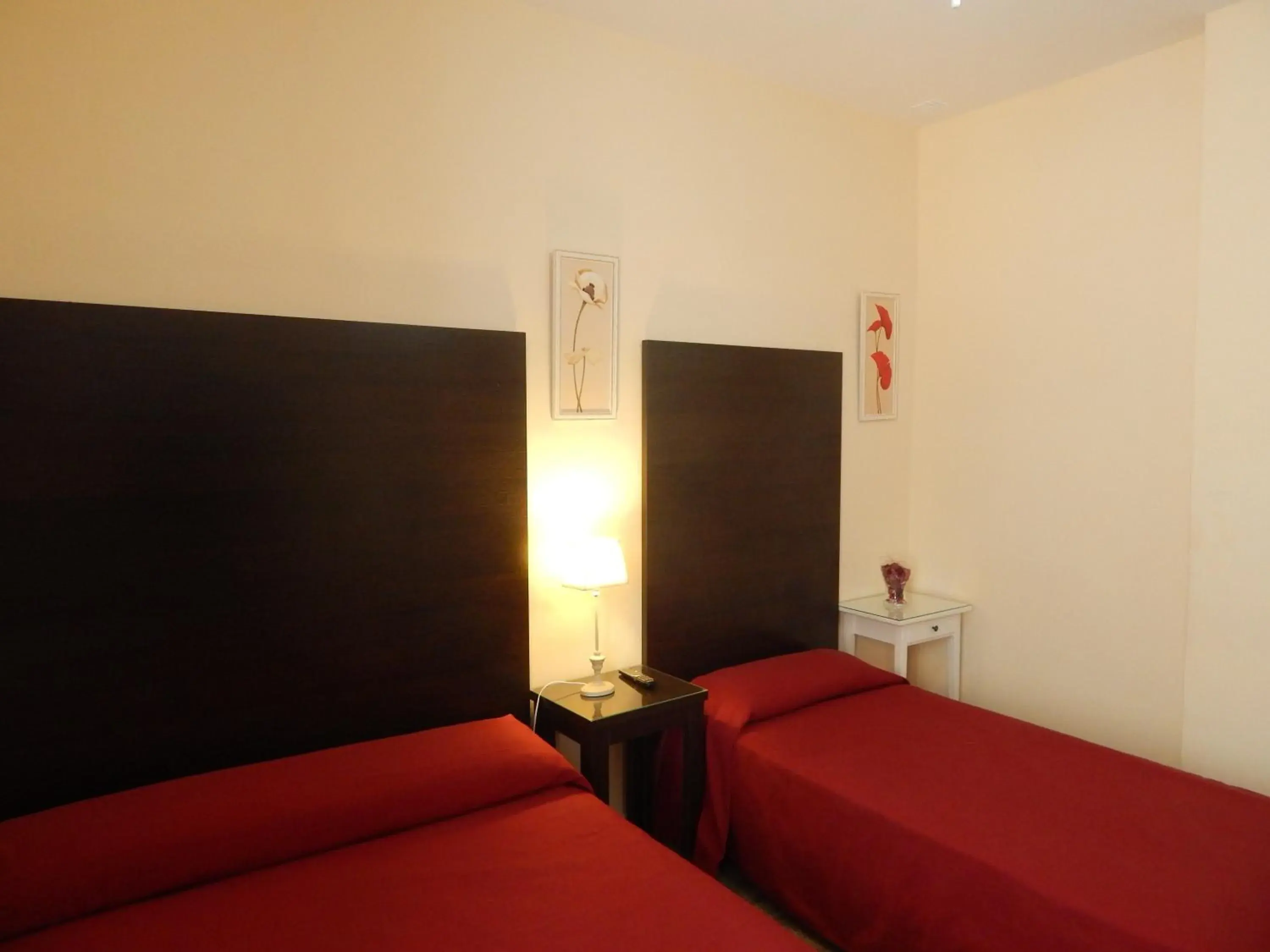 Triple Room with Private Bathroom in Hospederia Marqués Triple Room with Private Bathroom in Hospederia Marqués