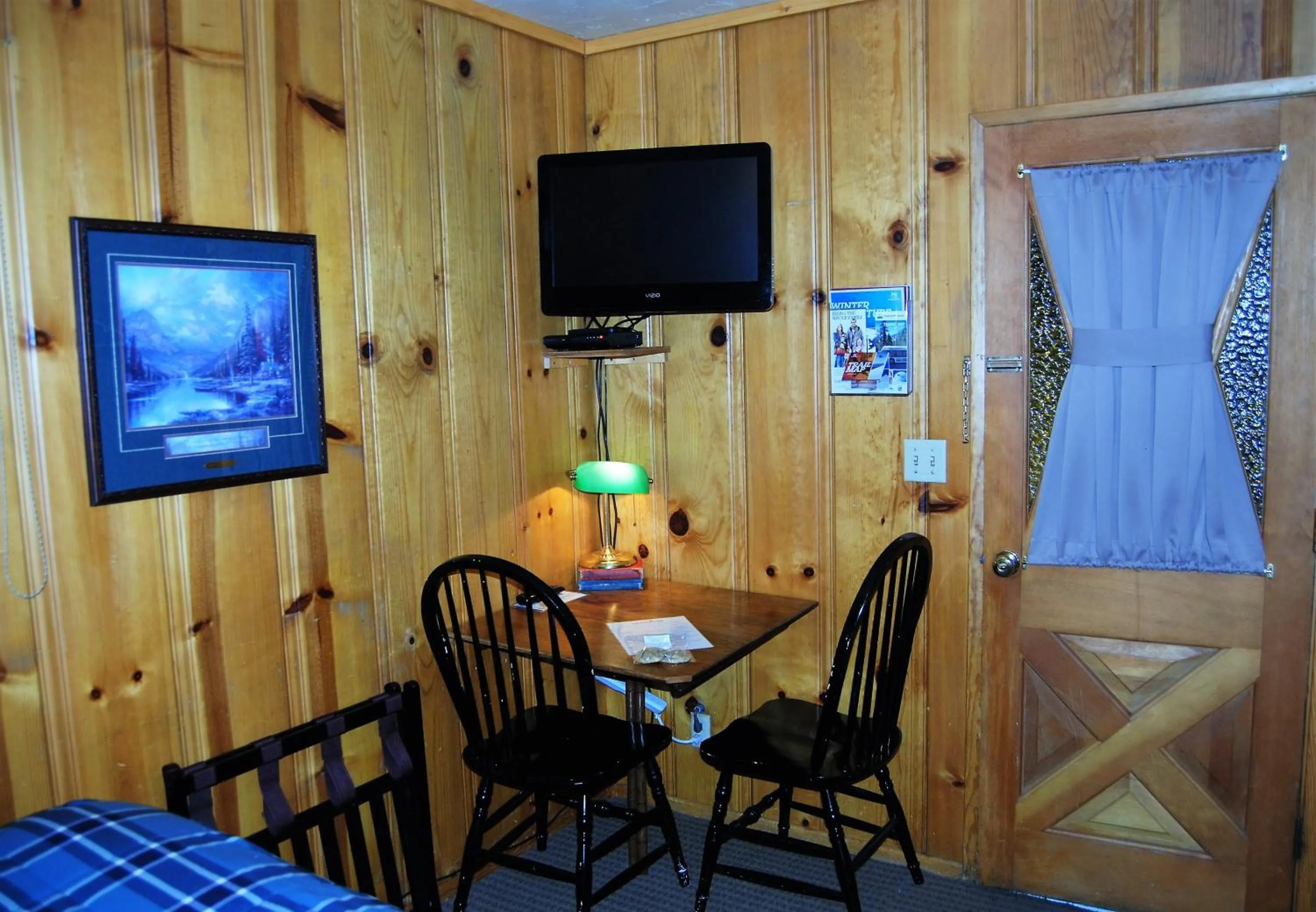 TV and multimedia in Edelweiss Lodge