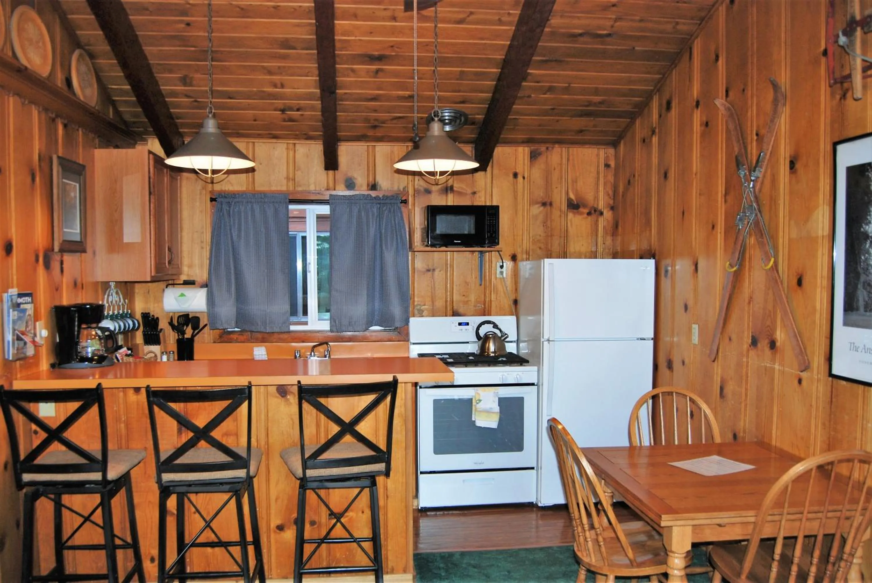 Kitchen or kitchenette in Edelweiss Lodge