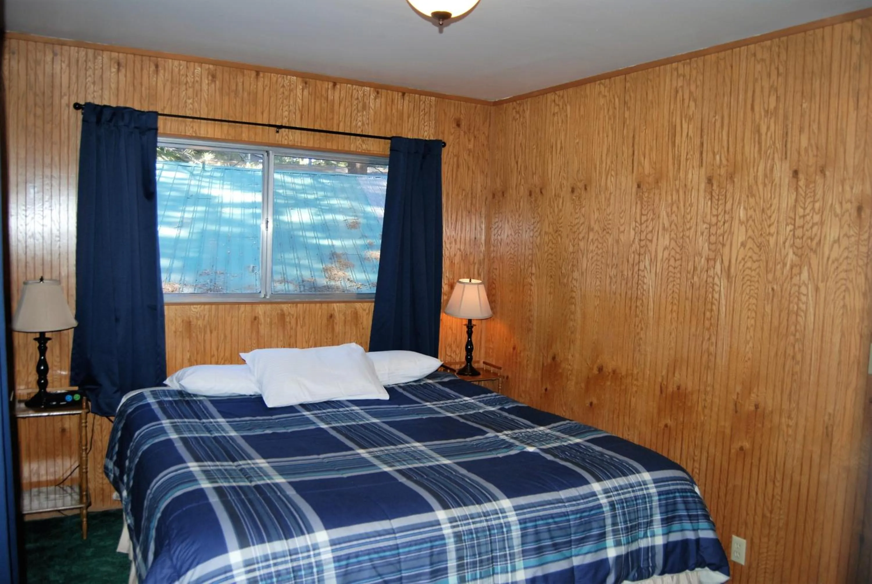 Bedroom, Bed in Edelweiss Lodge