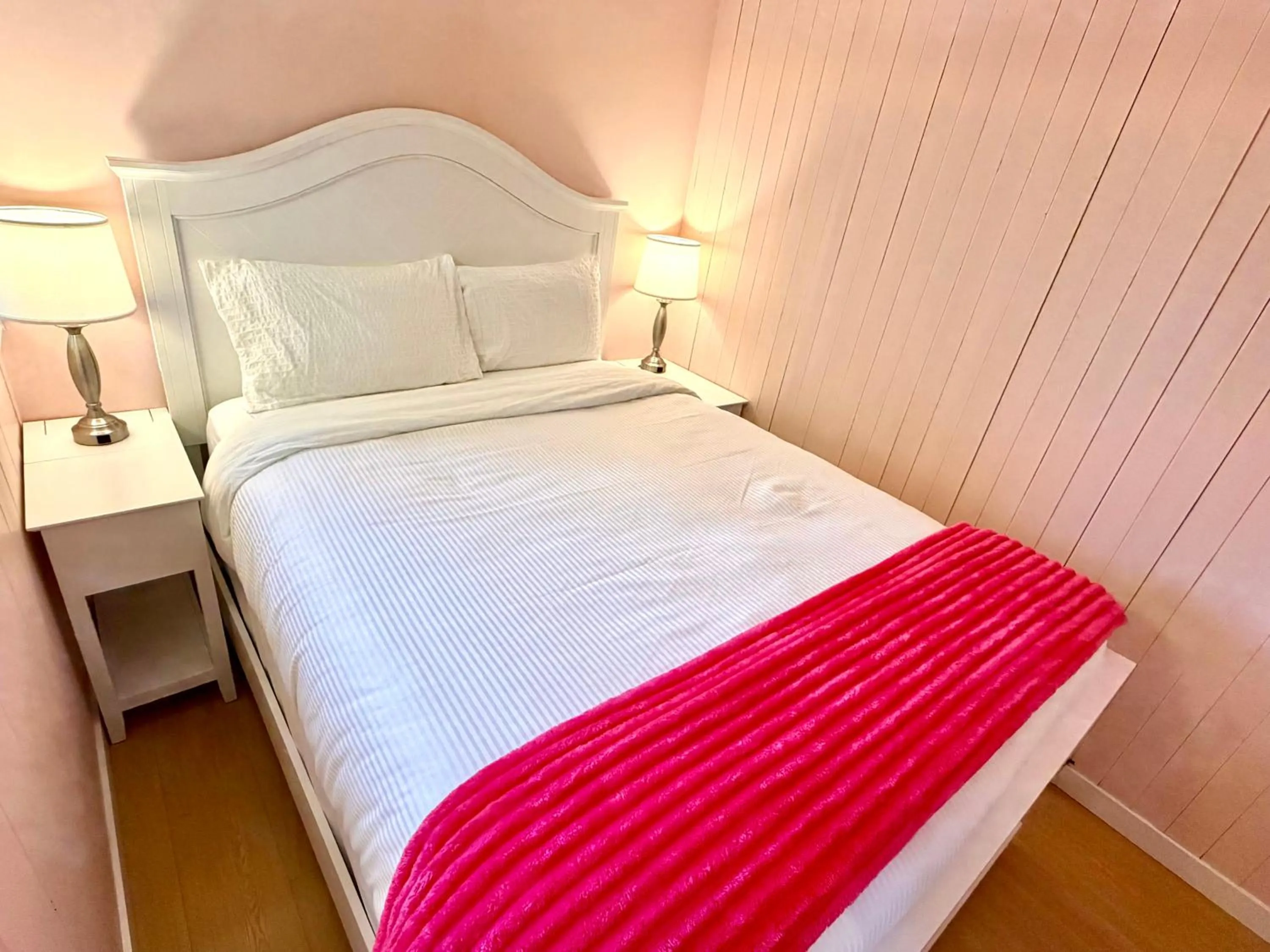 Bed in Richca Chalets Resort