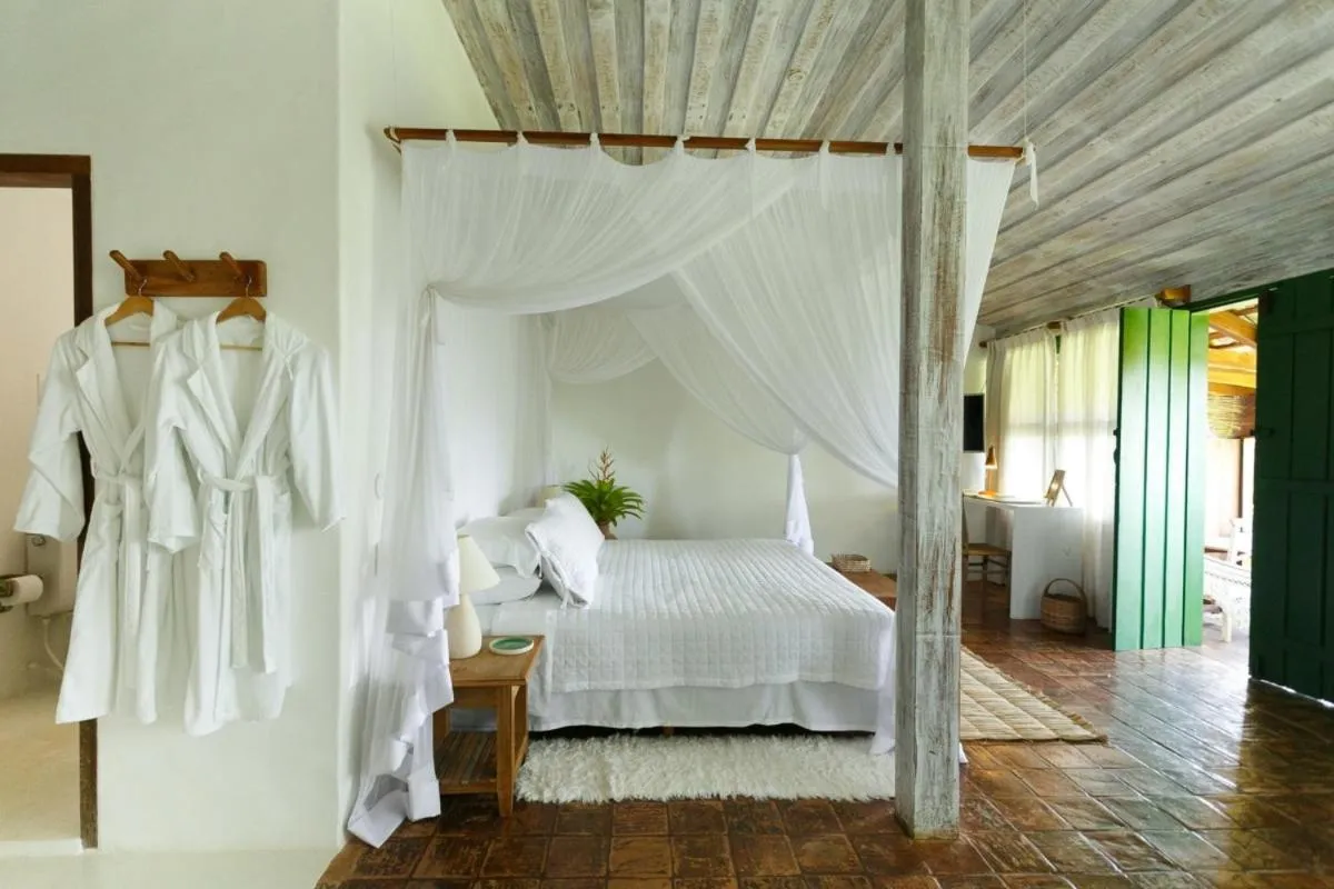 Photo of the whole room, Bed in Pousada Outeiro