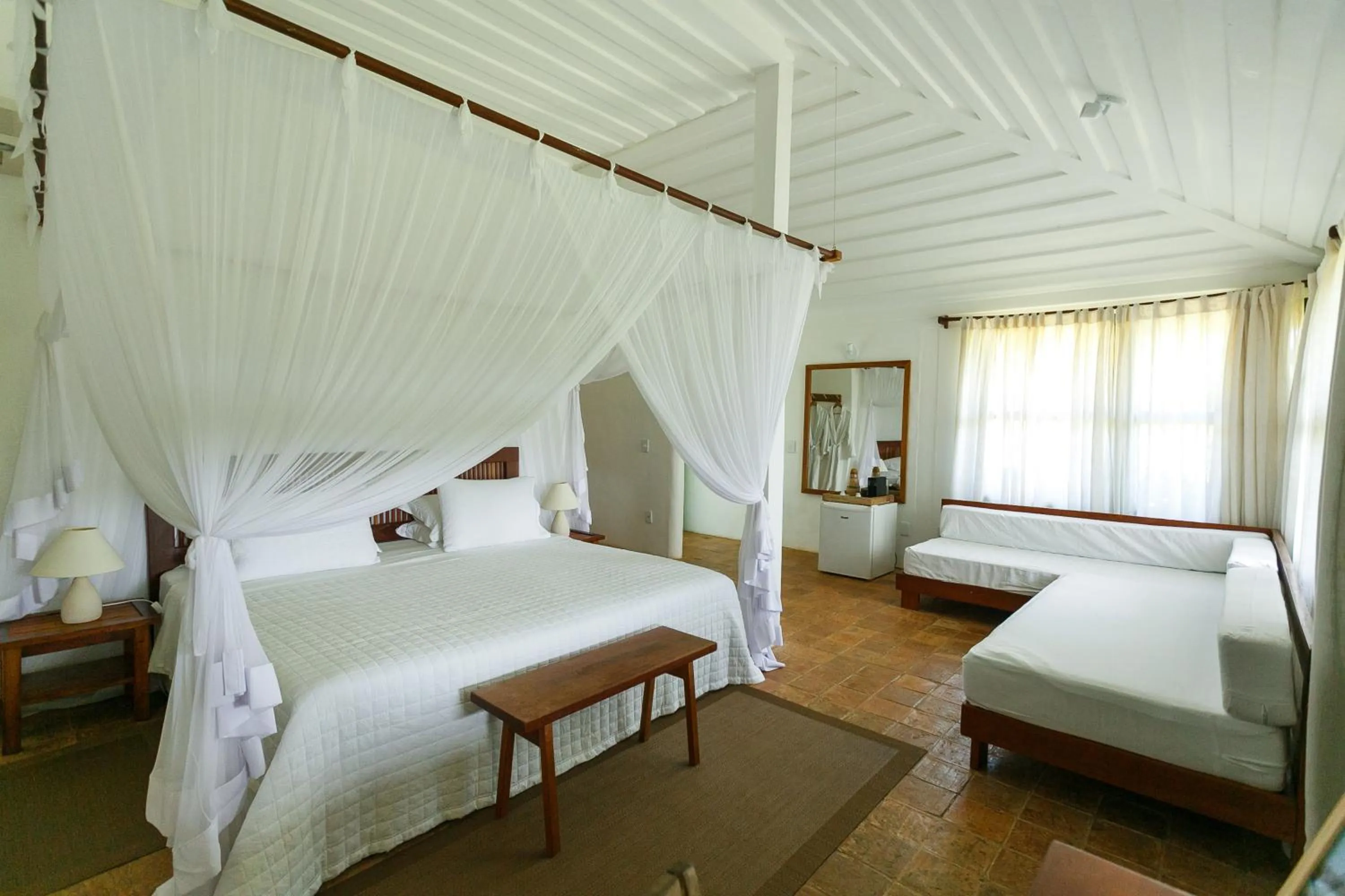 Photo of the whole room, Bed in Pousada Outeiro