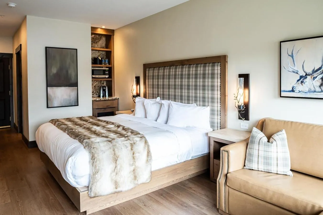 Bed in The Estes Park Resort