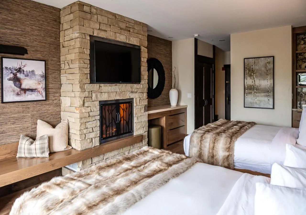 Bed in The Estes Park Resort