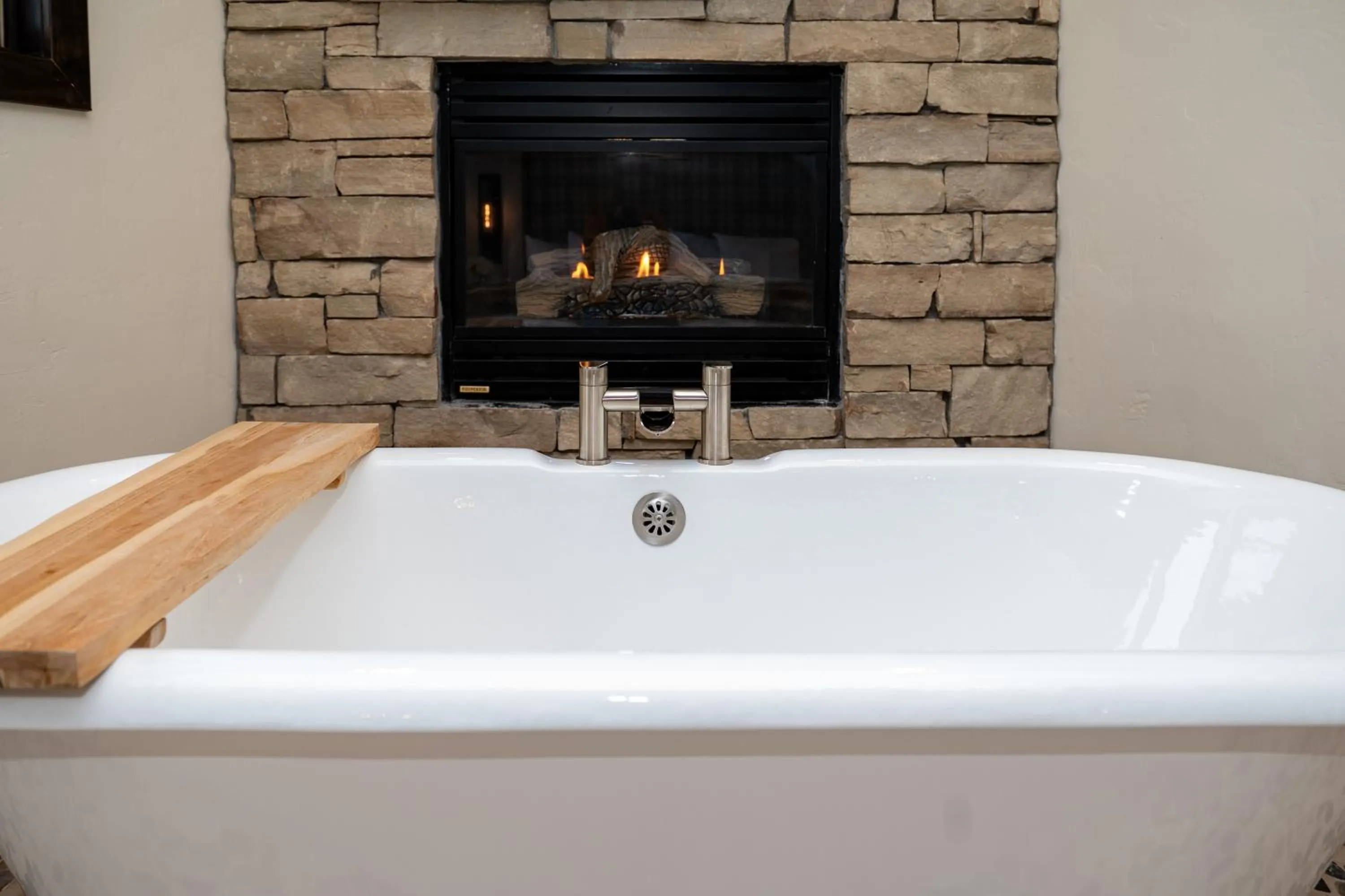 Bath in The Estes Park Resort