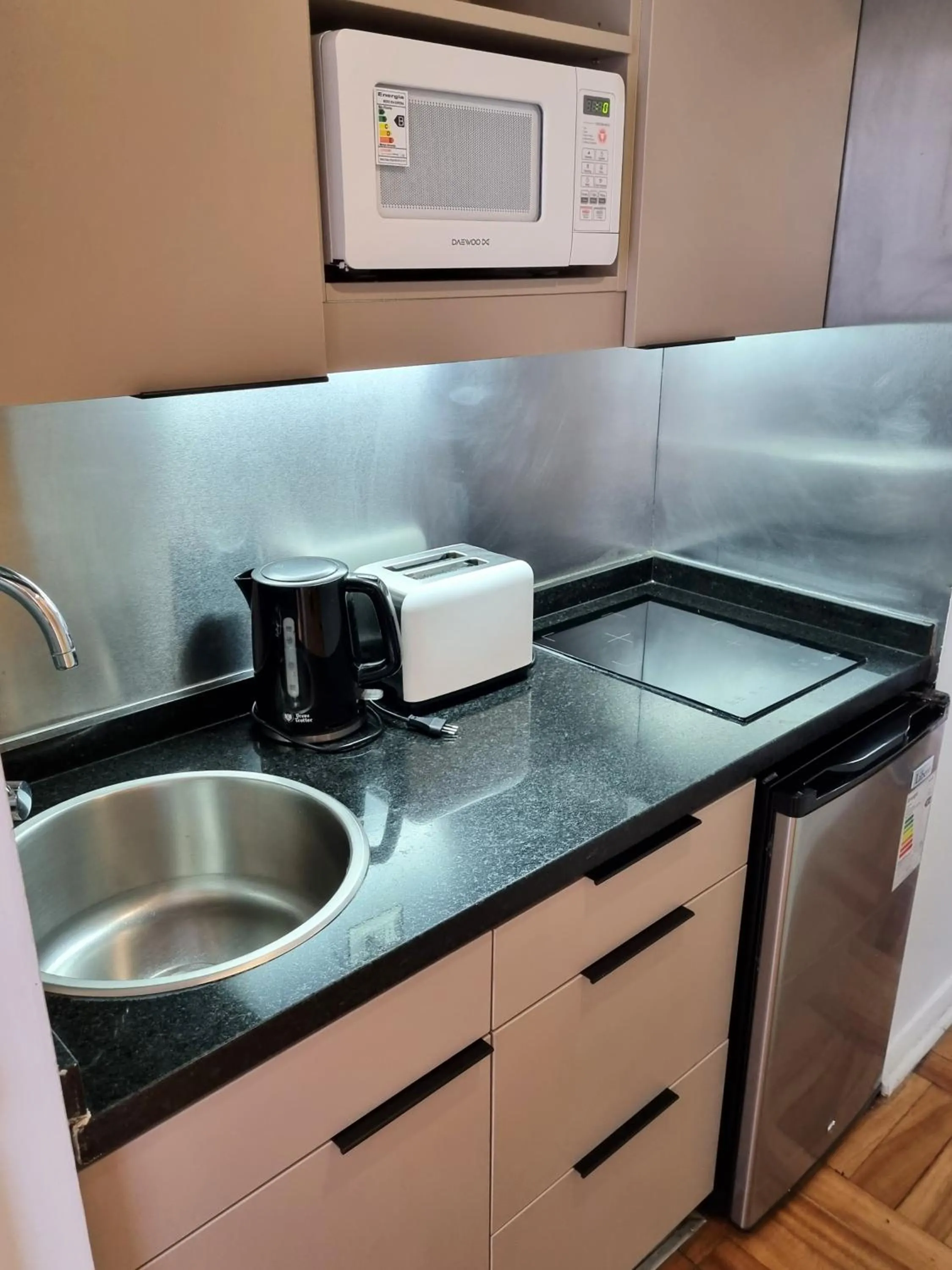 kitchen in Heidelberg Haus Apart Hotel