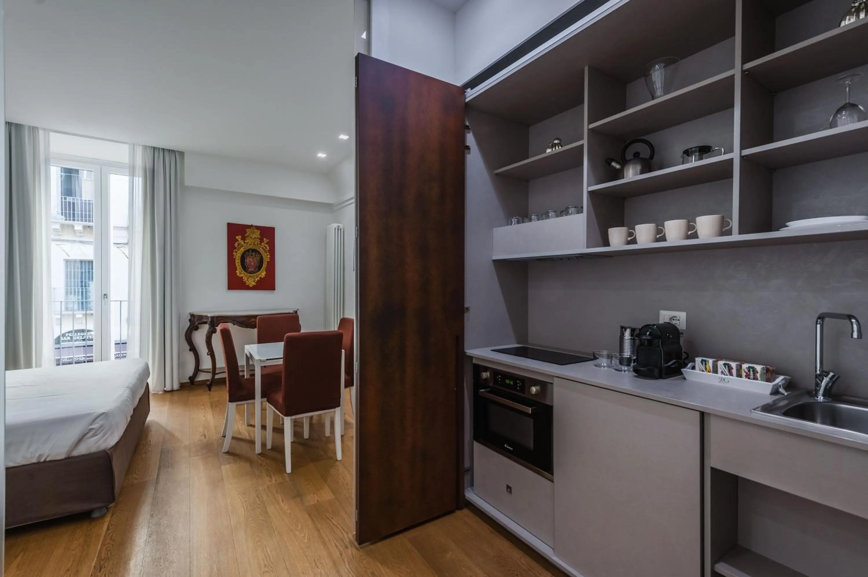Coffee/tea facilities, Bed in RG7 Apartments