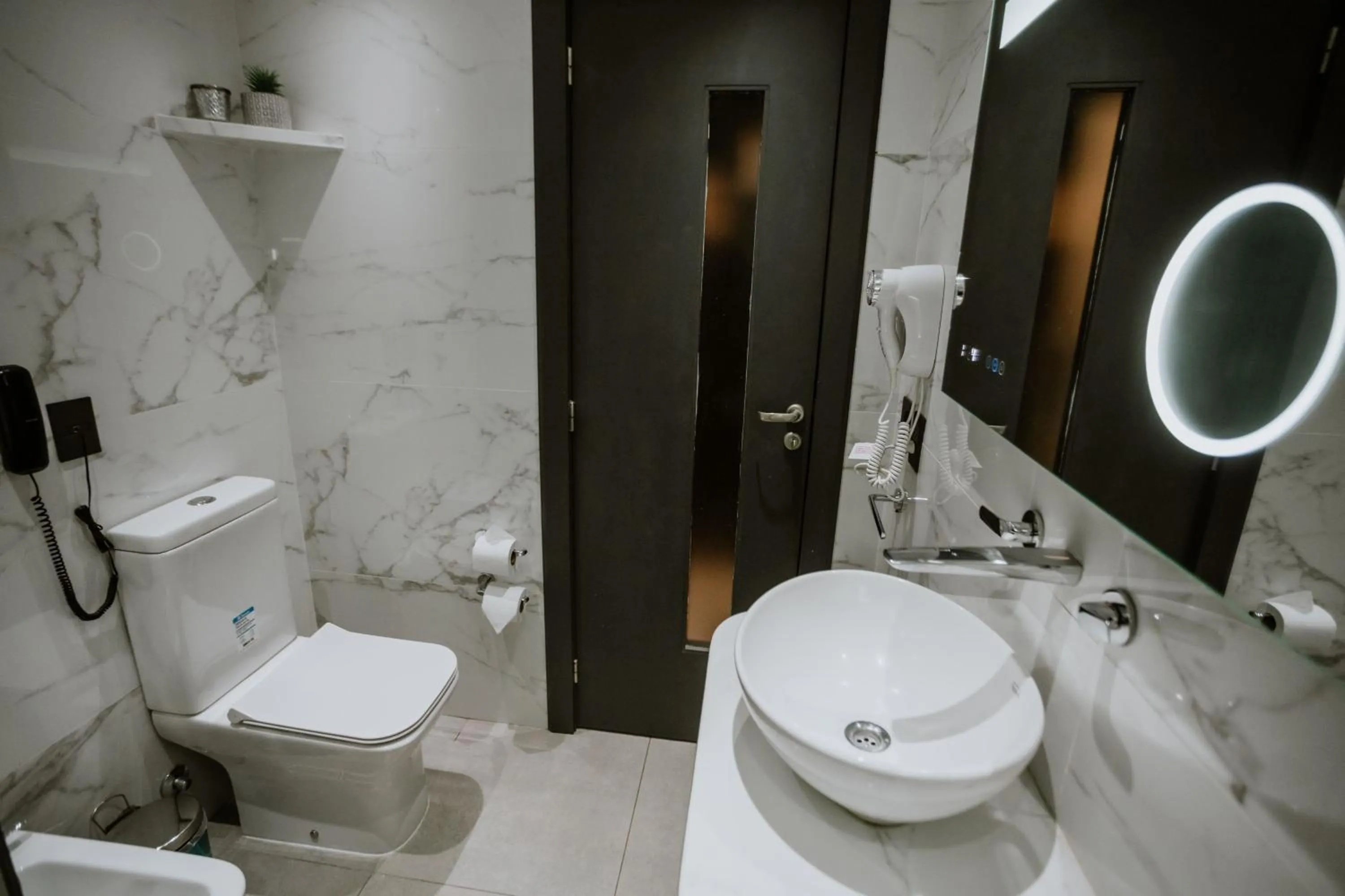 Shower in Hotel Club del Golf