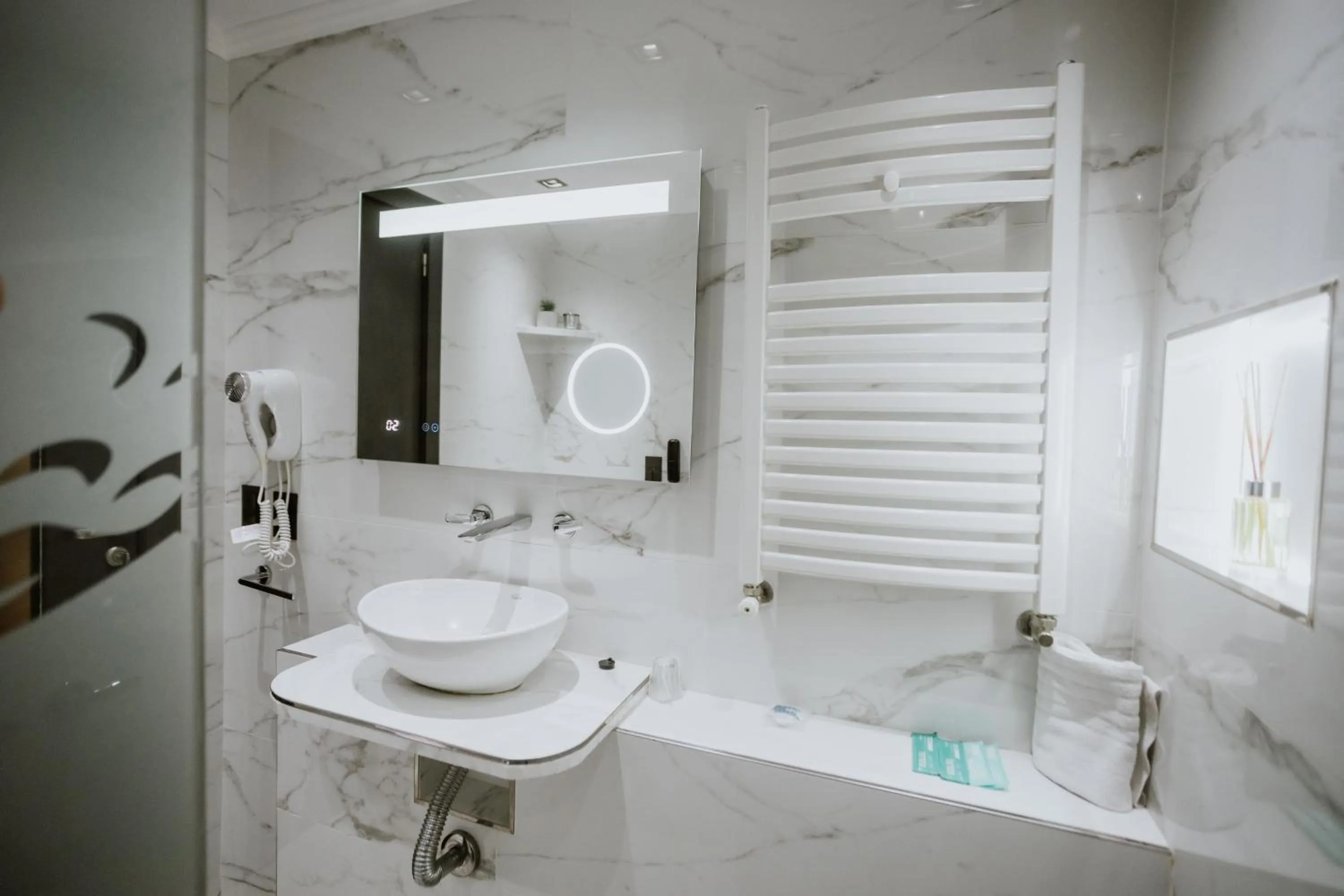 Shower in Hotel Club del Golf