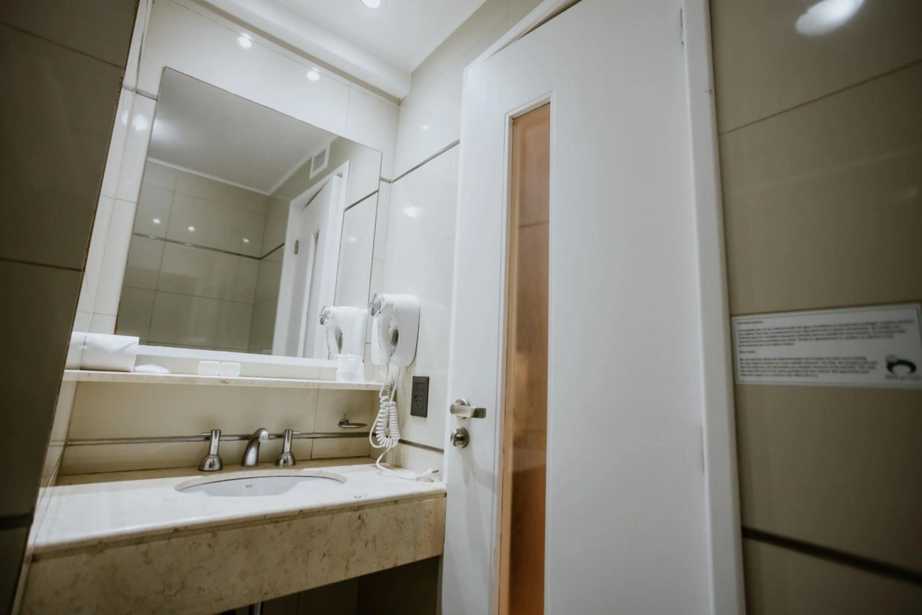 Bathroom in Hotel Club del Golf