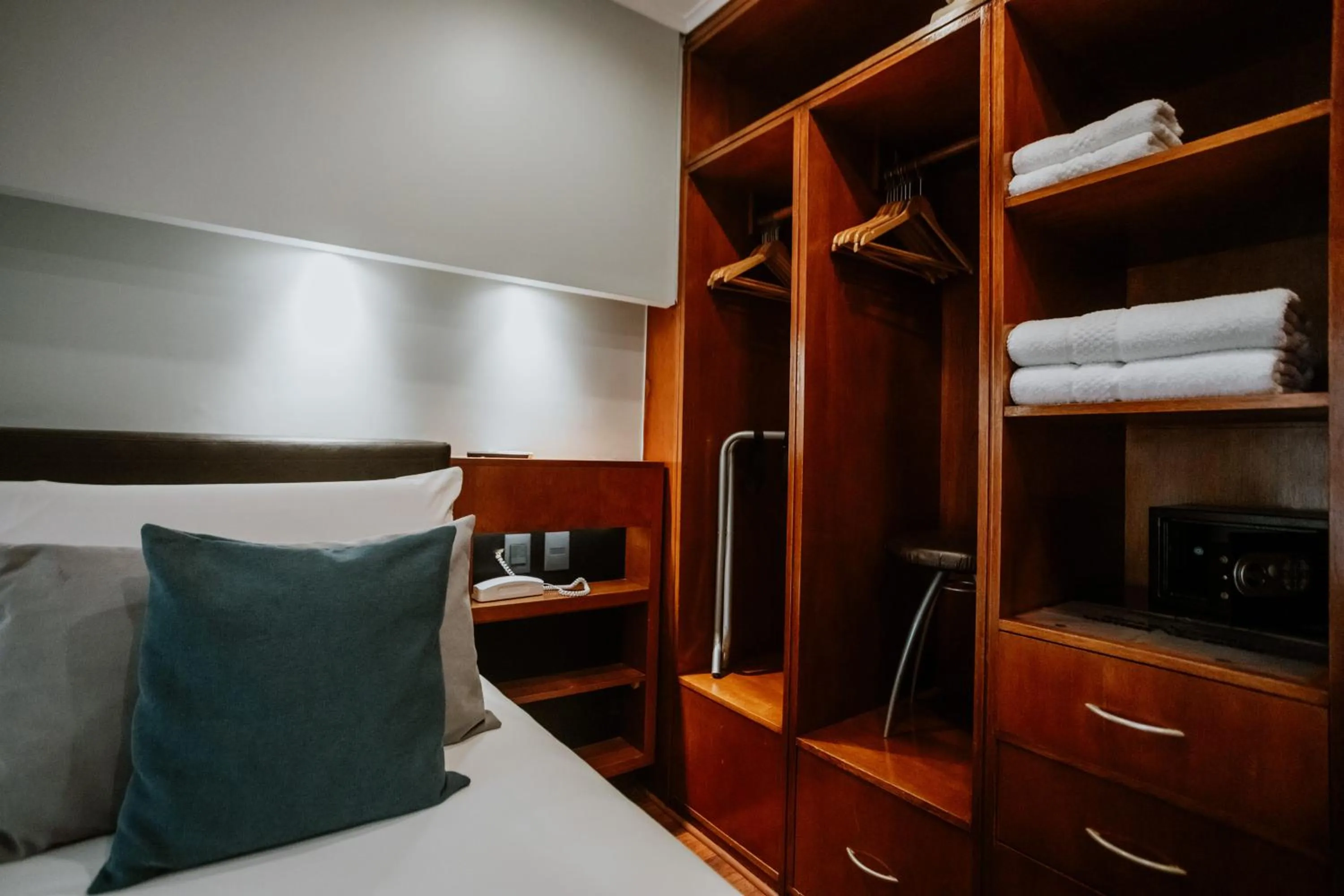 towels, Bed in Hotel Club del Golf