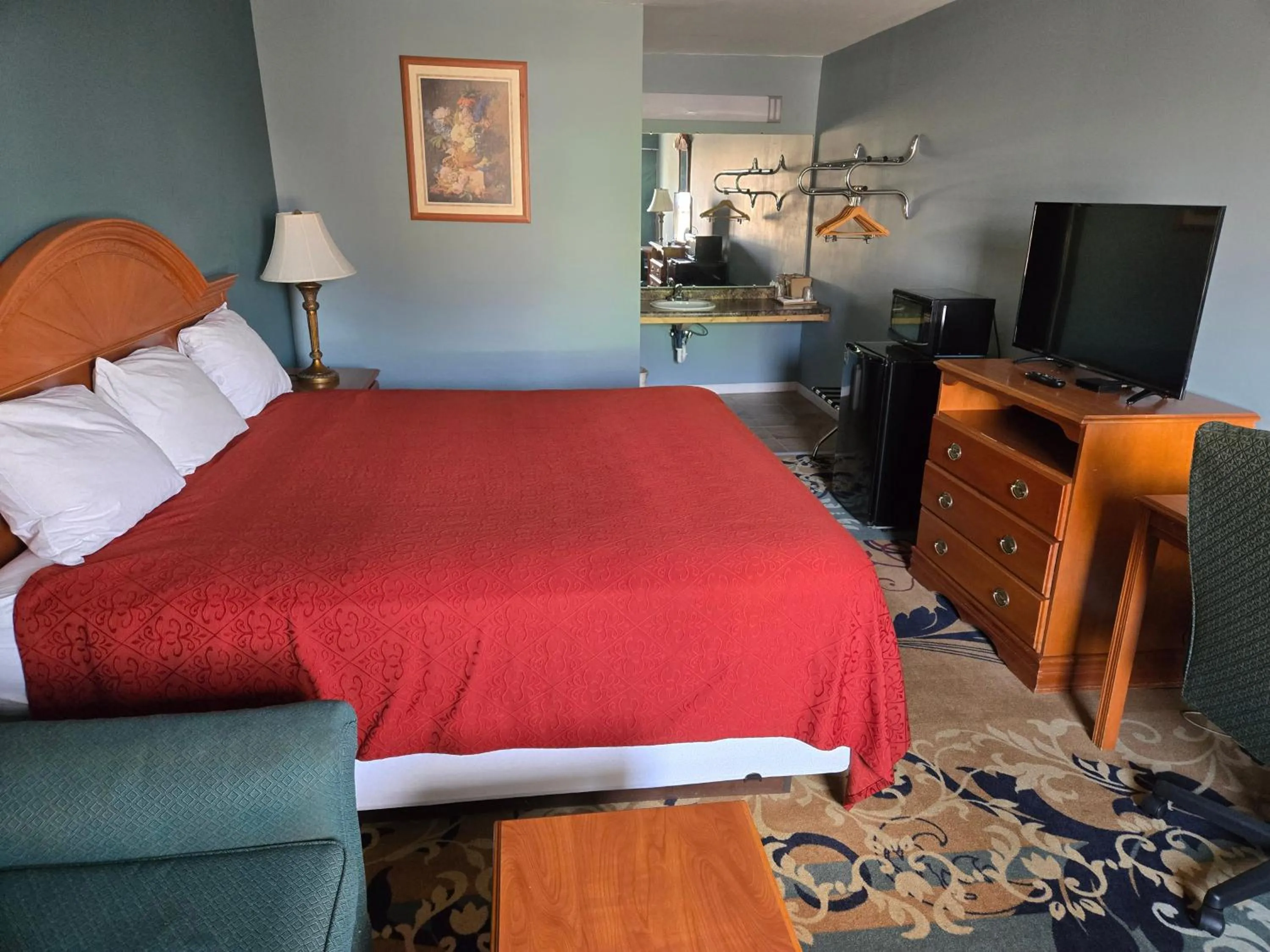 Bed in Plaza Inn Springfield