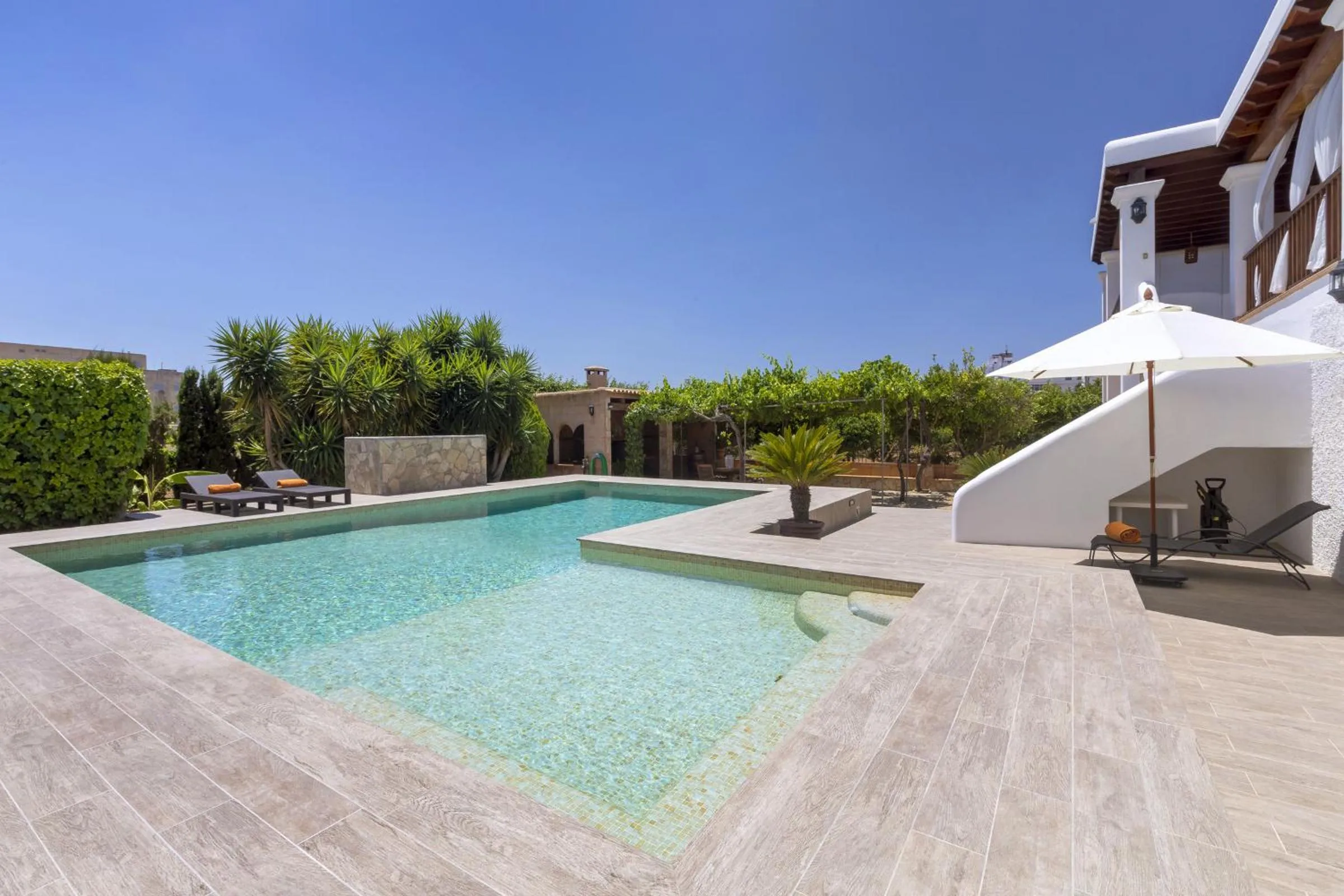 Swimming pool in Huerta