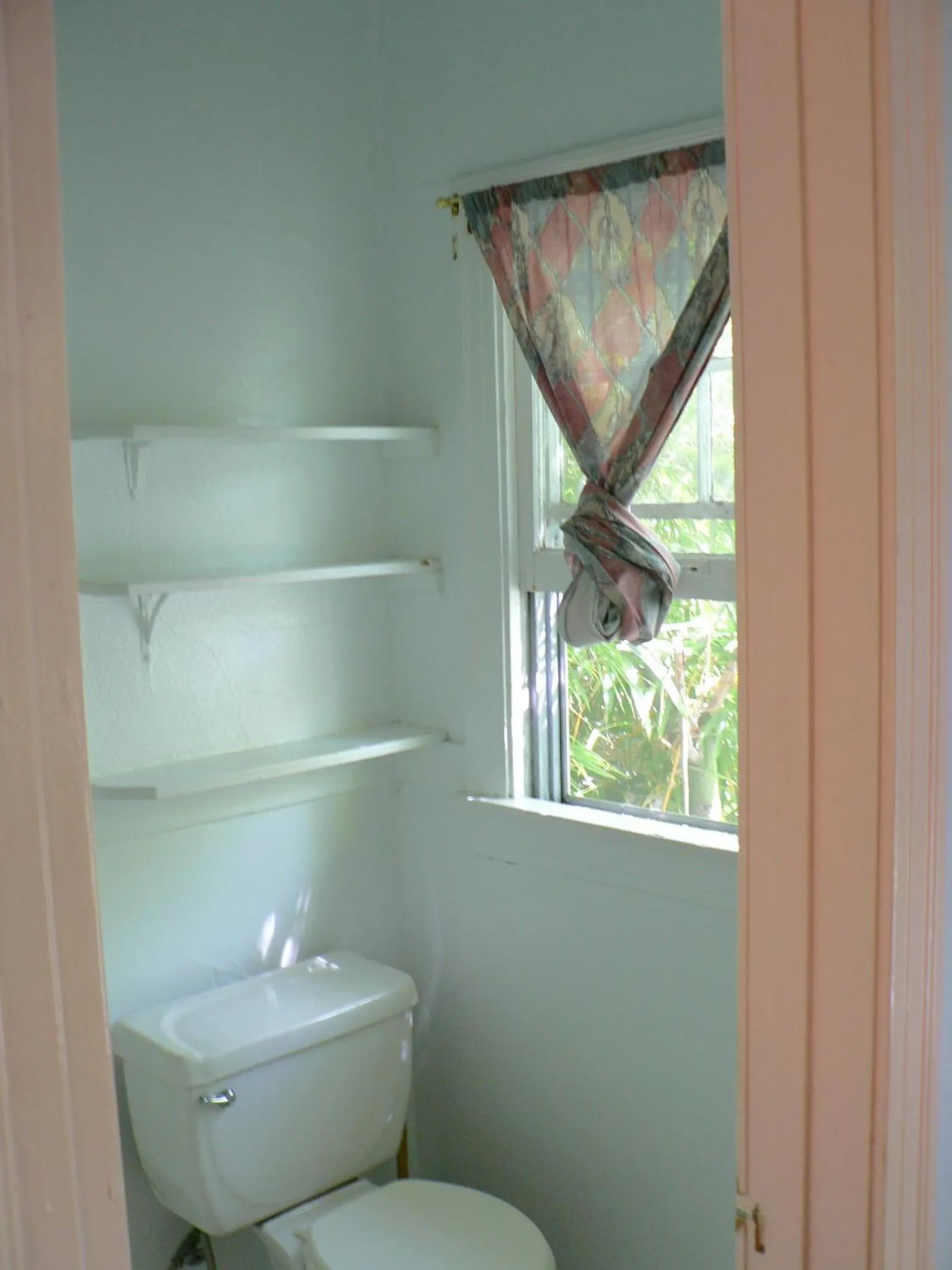 Bathroom in Hotel del Flores
