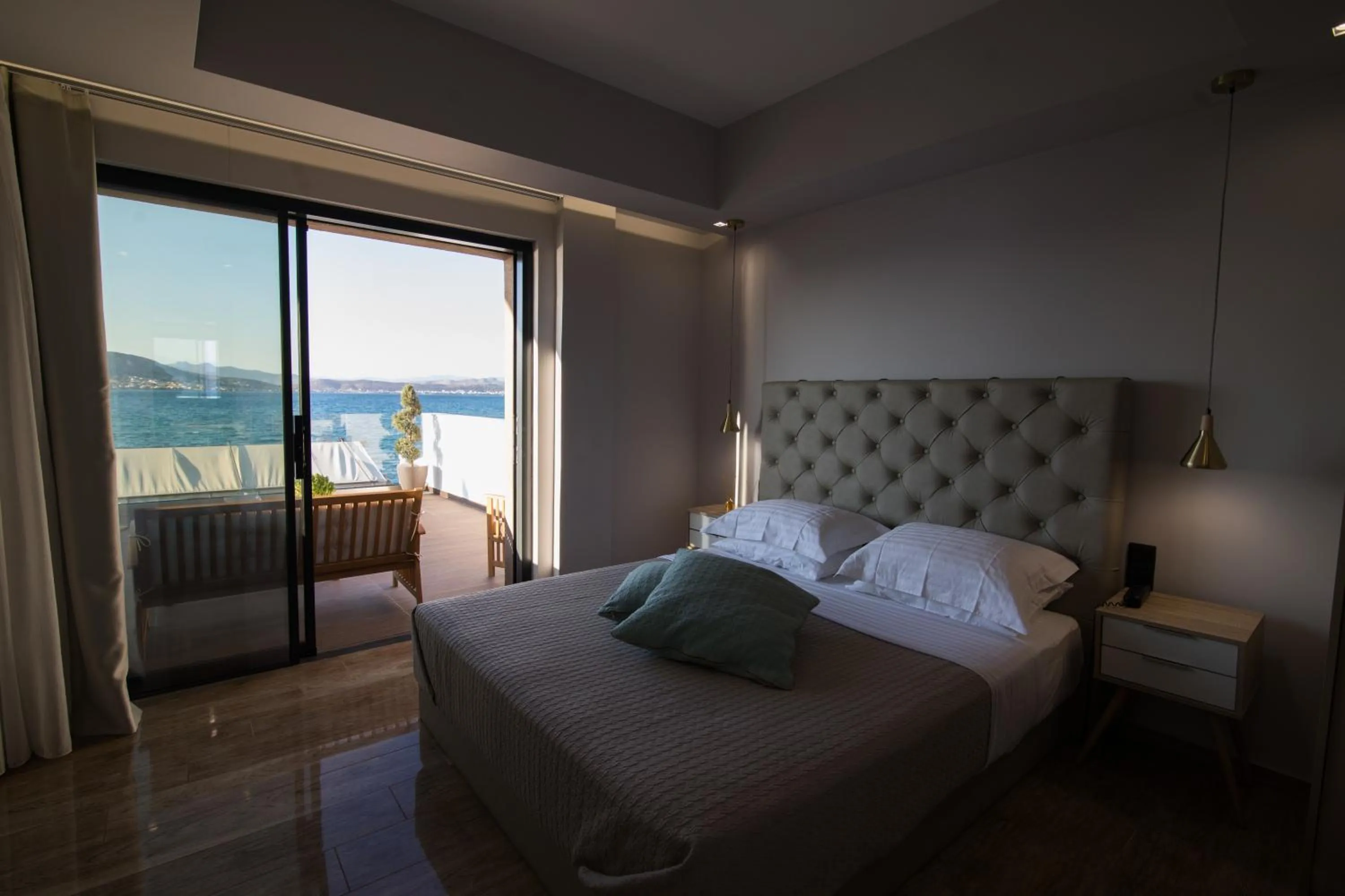 Bedroom, Bed in Aianteion Bay Luxury Hotel & Suites