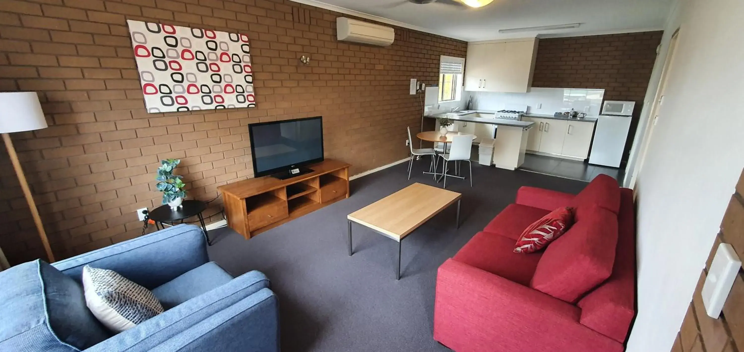 One-Bedroom Apartment in Parkview Motor Inn and Apartments One-Bedroom Apartment in Parkview Motor Inn and Apartments