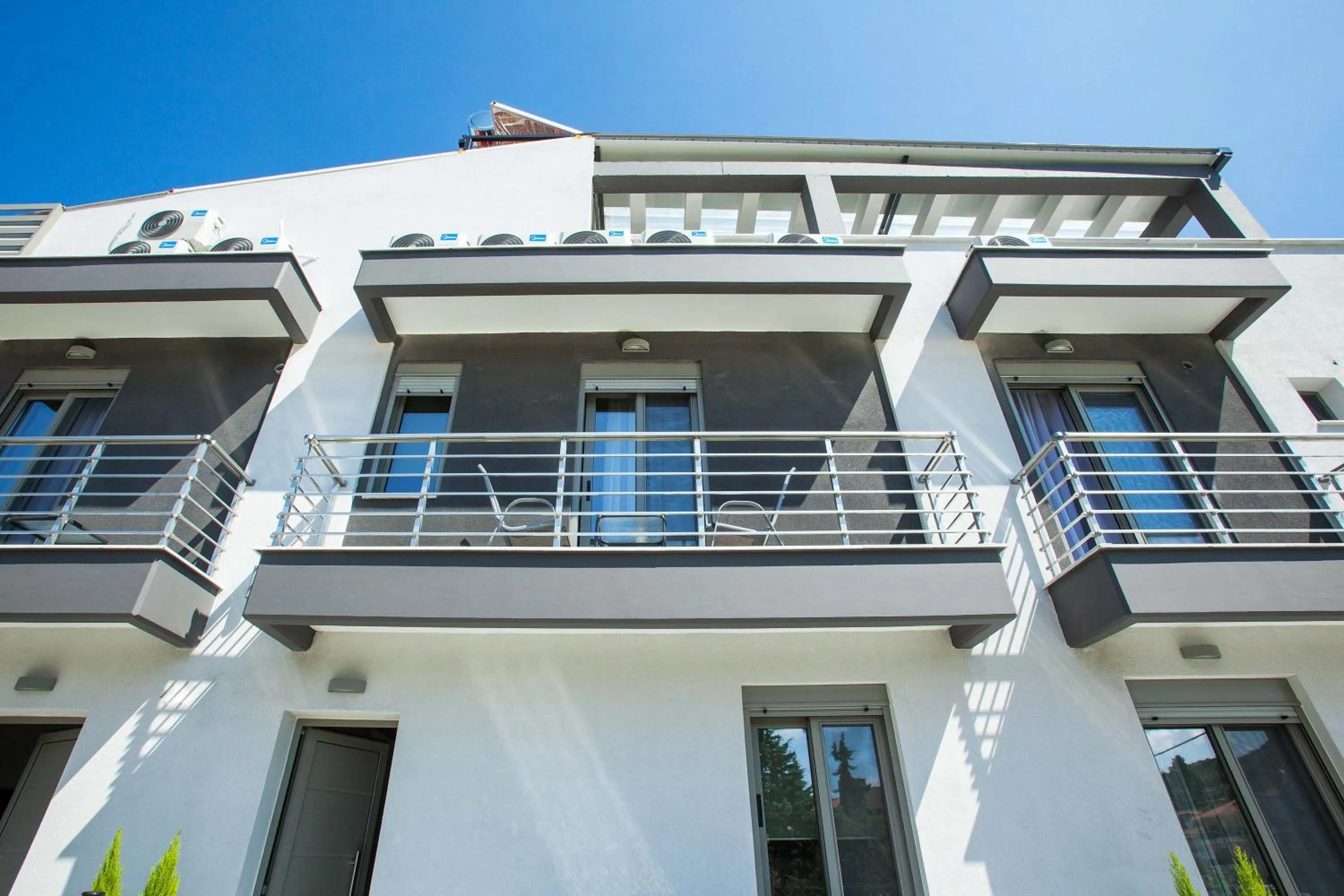 Property building in Nymphes Deluxe Accommodation Pefkochori