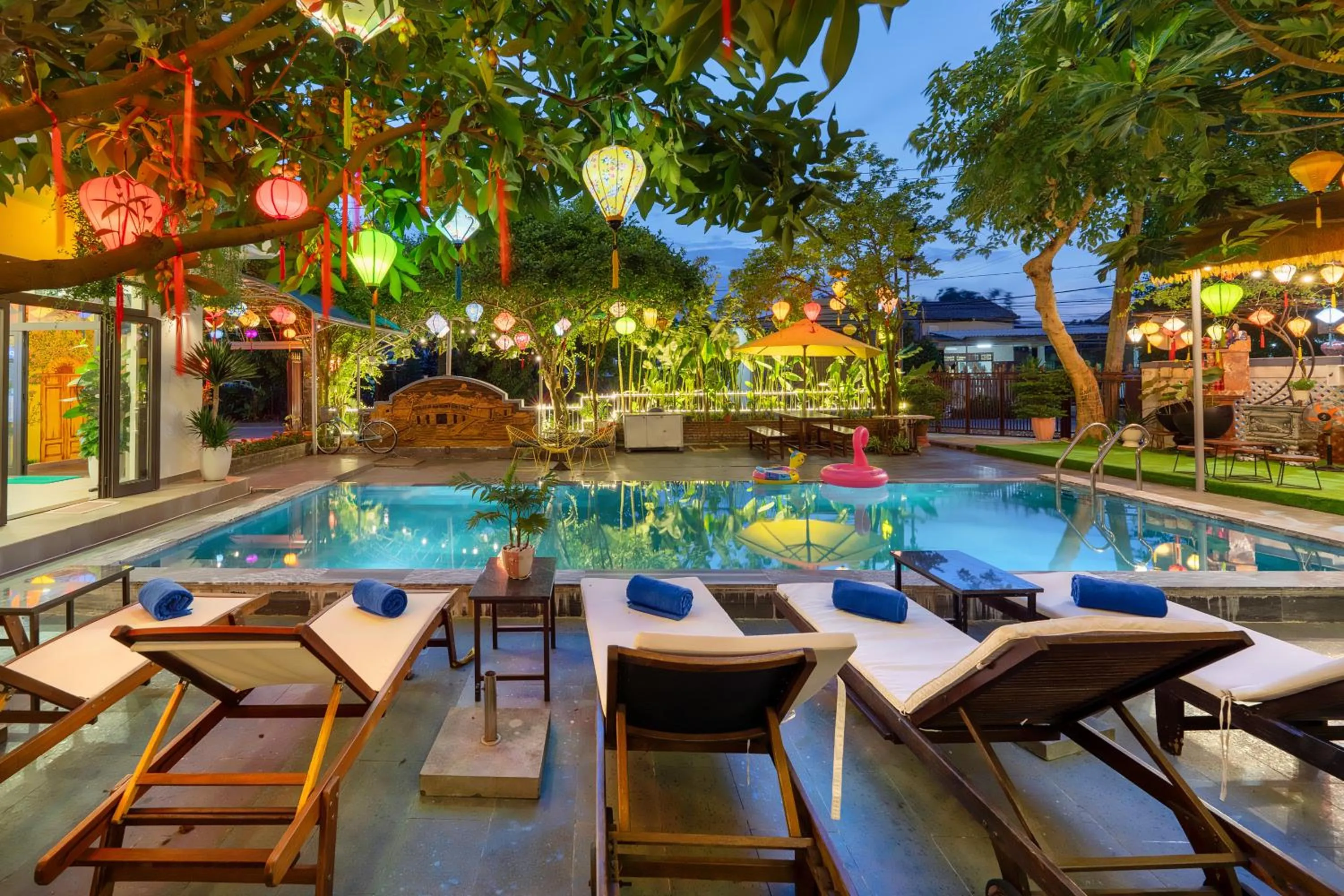 Evening entertainment in Blessing Villa Hoi An