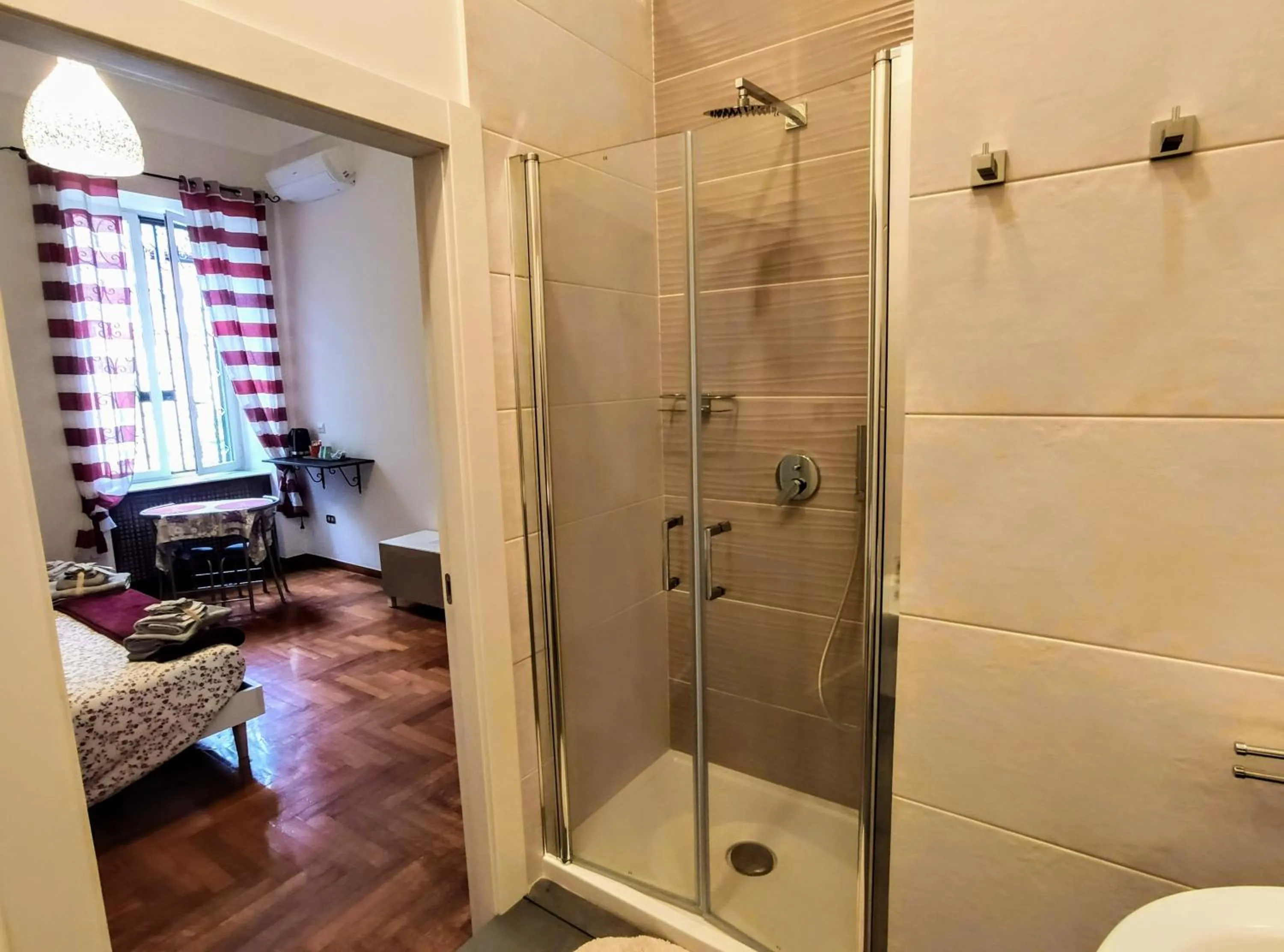 Bathroom in La Casa Del Sole A Mergellina