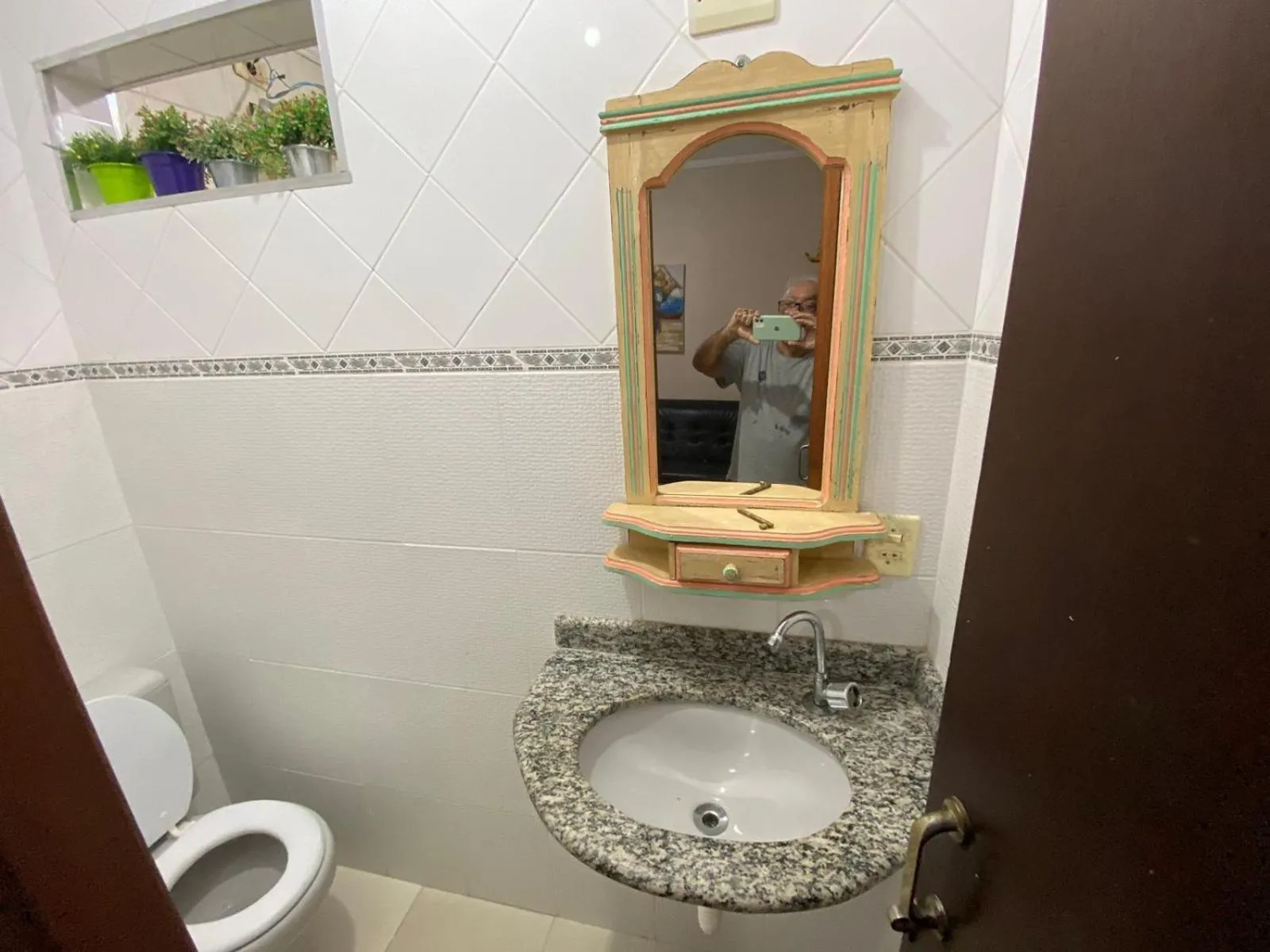 apto lindo 2 dor piscina AR internet 102 B