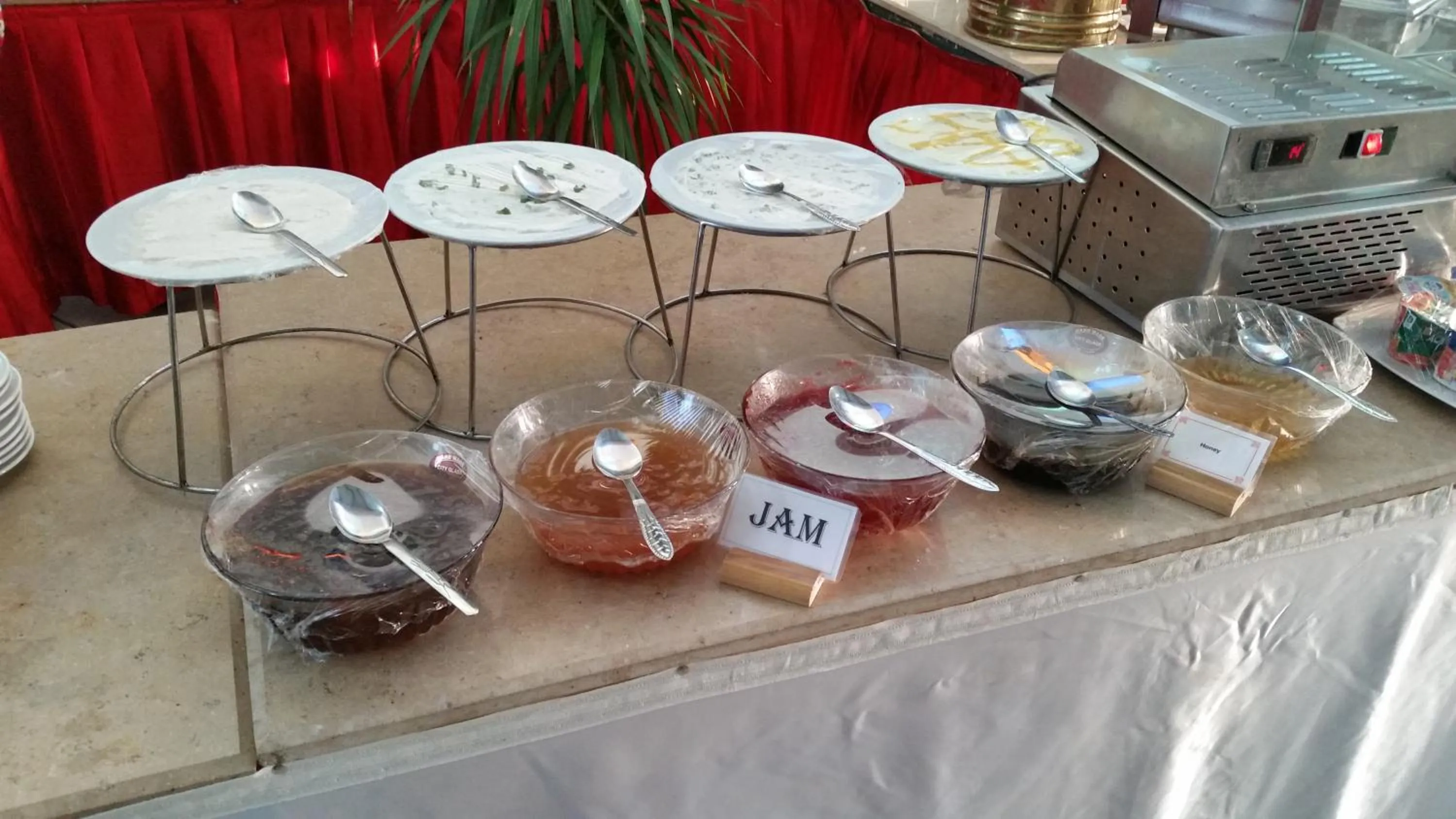 Buffet breakfast in Kanabesh Village