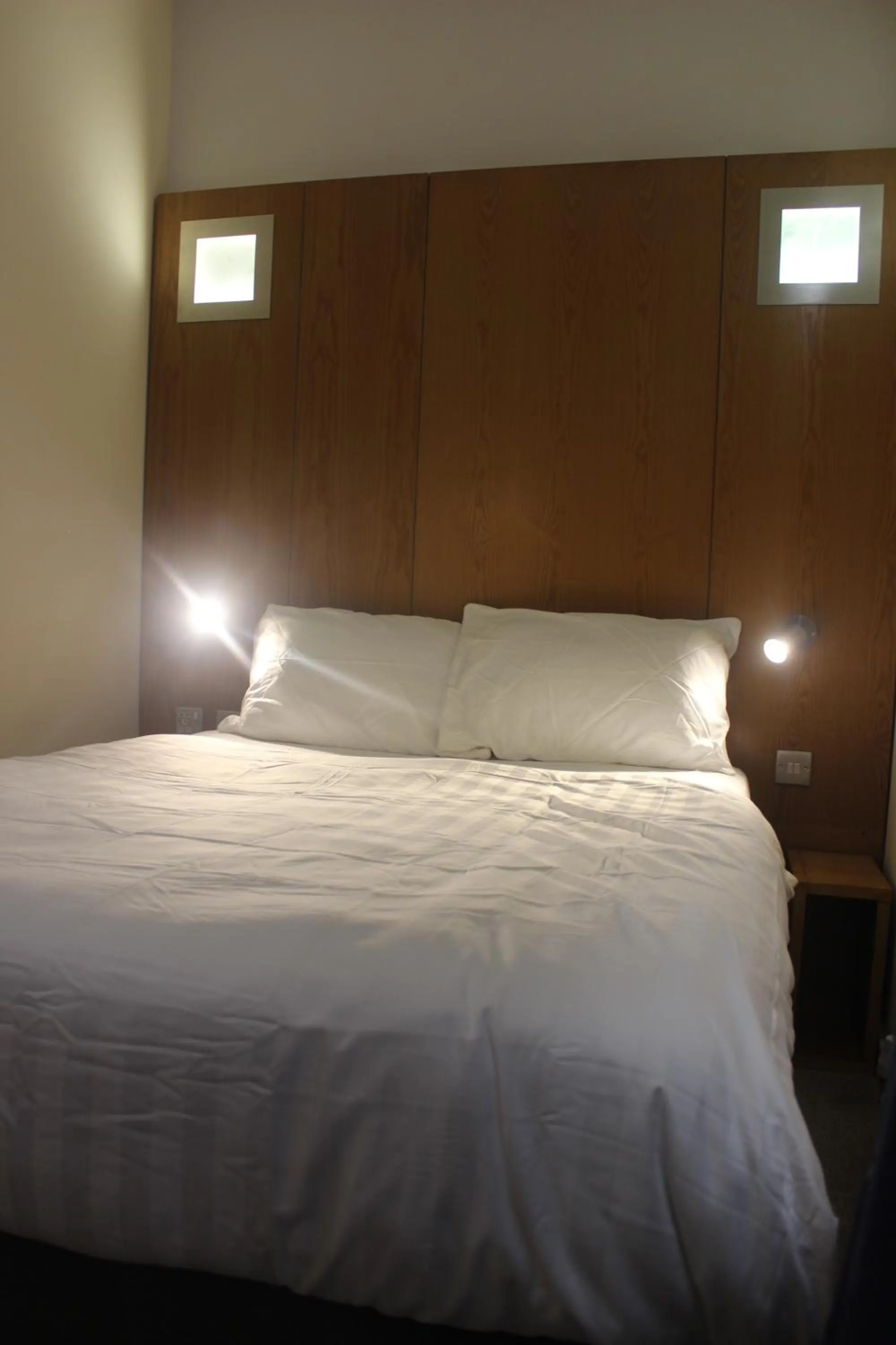 Bed in Corona Hotel Rotherham Sheffield Meadowhall