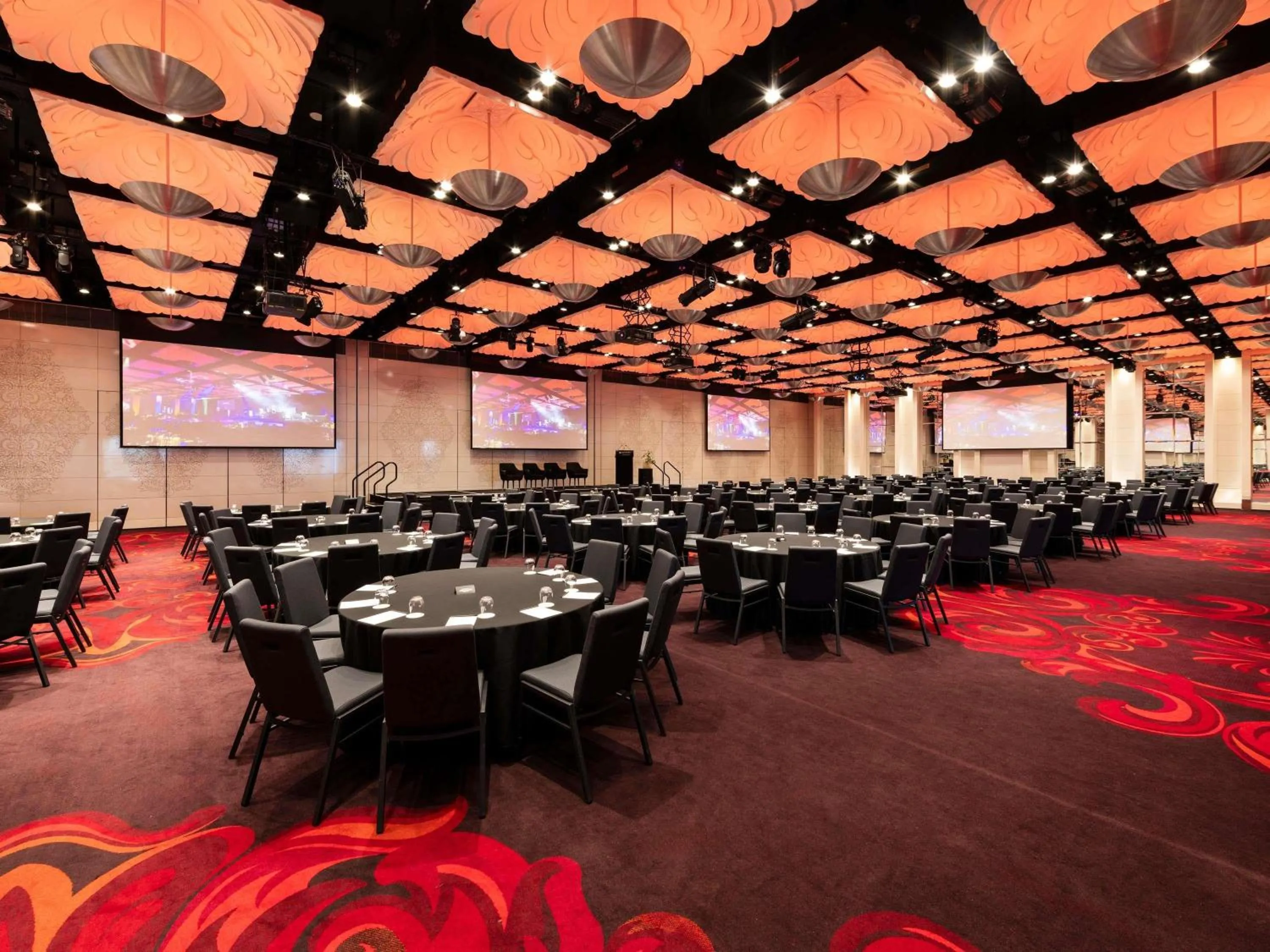 Meeting/conference room in Pullman Melbourne On the Park