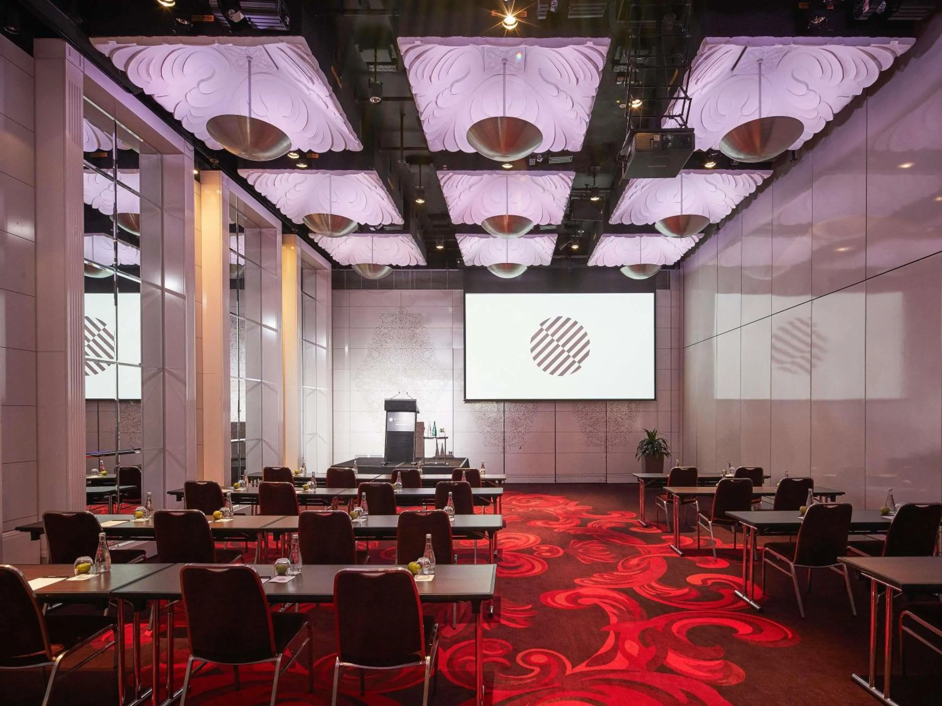 Meeting/conference room in Pullman Melbourne On the Park