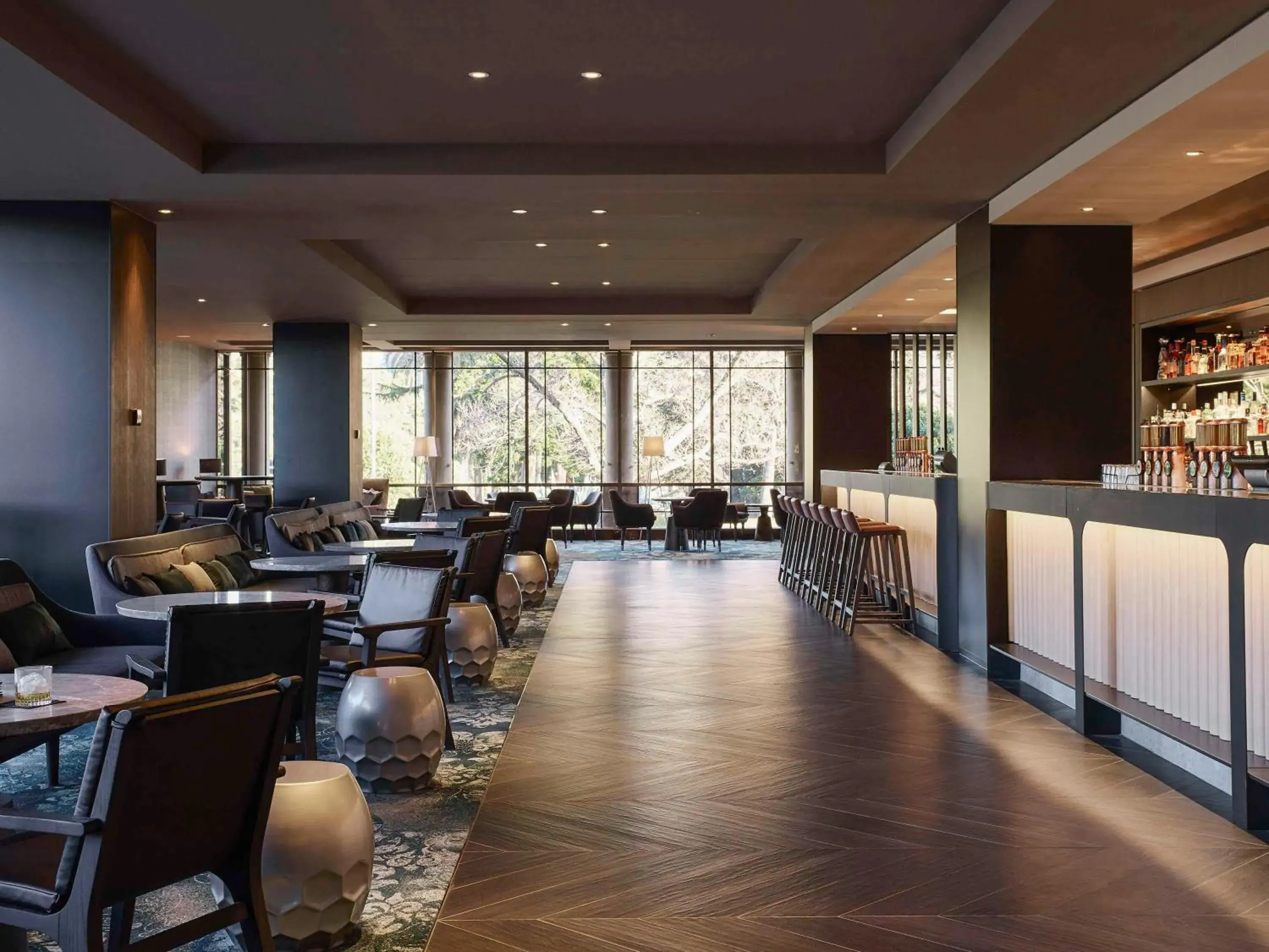 Restaurant/places to eat in Pullman Melbourne On the Park Restaurant/places to eat in Pullman Melbourne On the Park