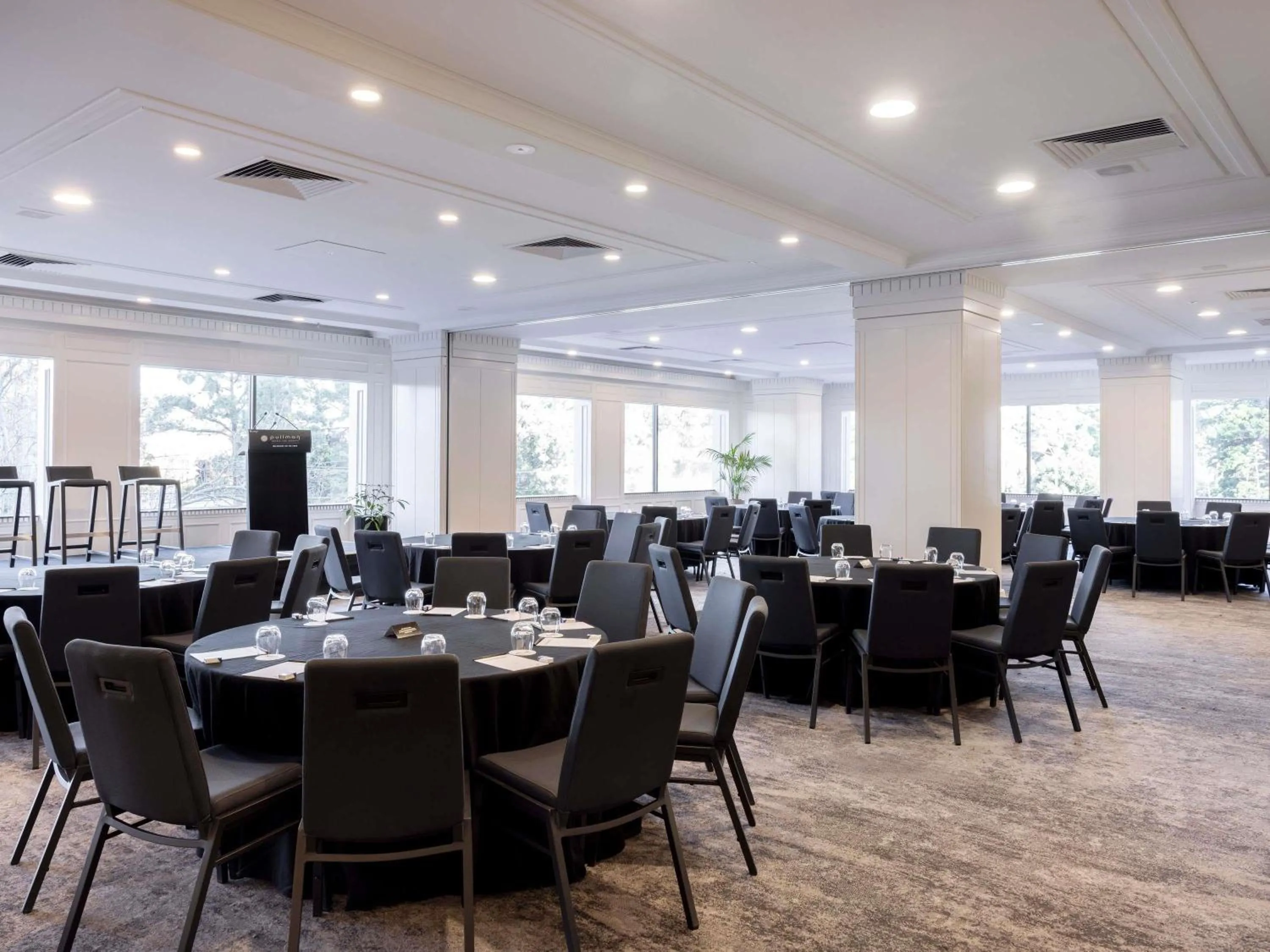 Meeting/conference room in Pullman Melbourne On the Park