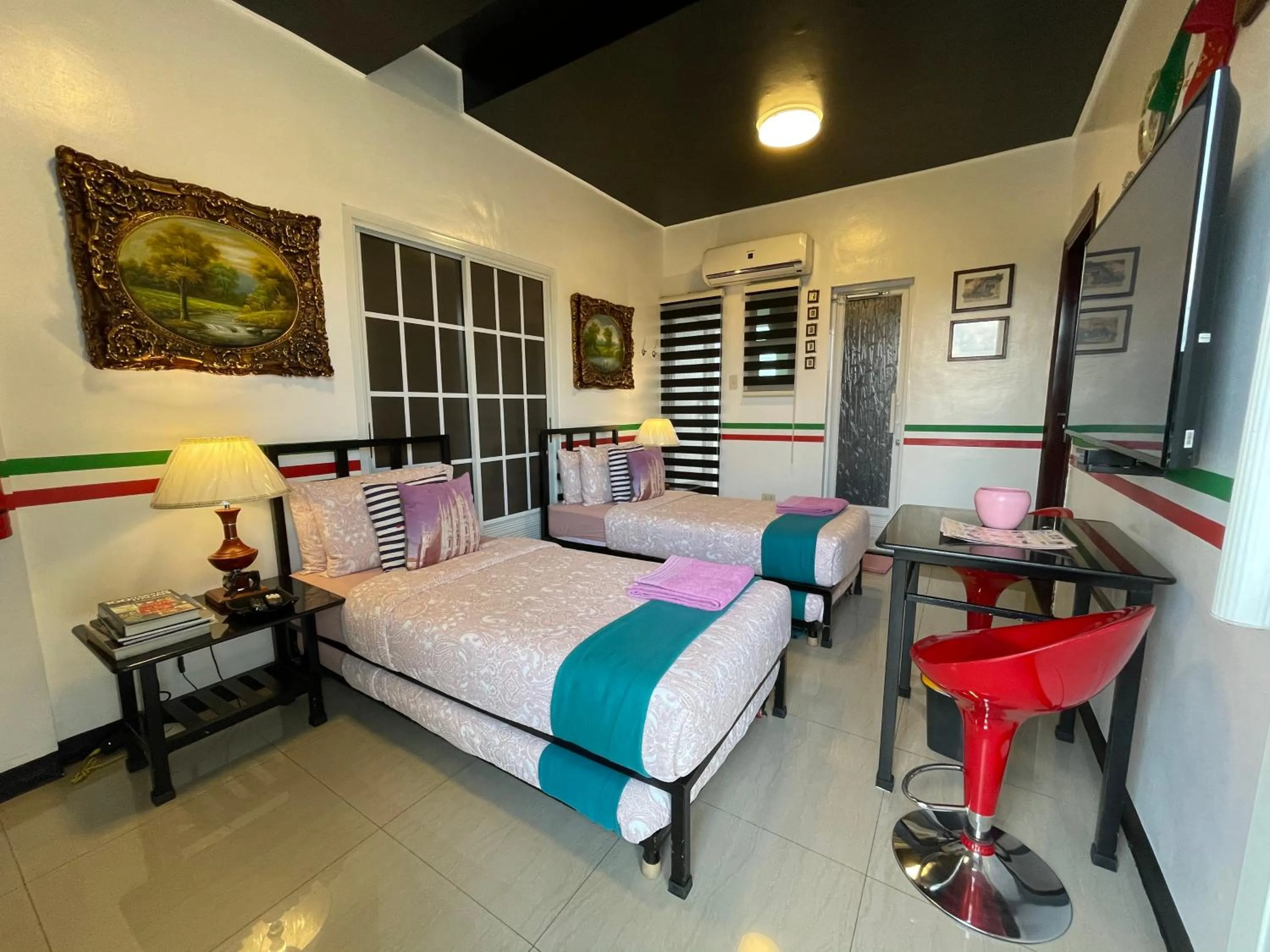 TV and multimedia, Bed in Italy Condotel Darasa