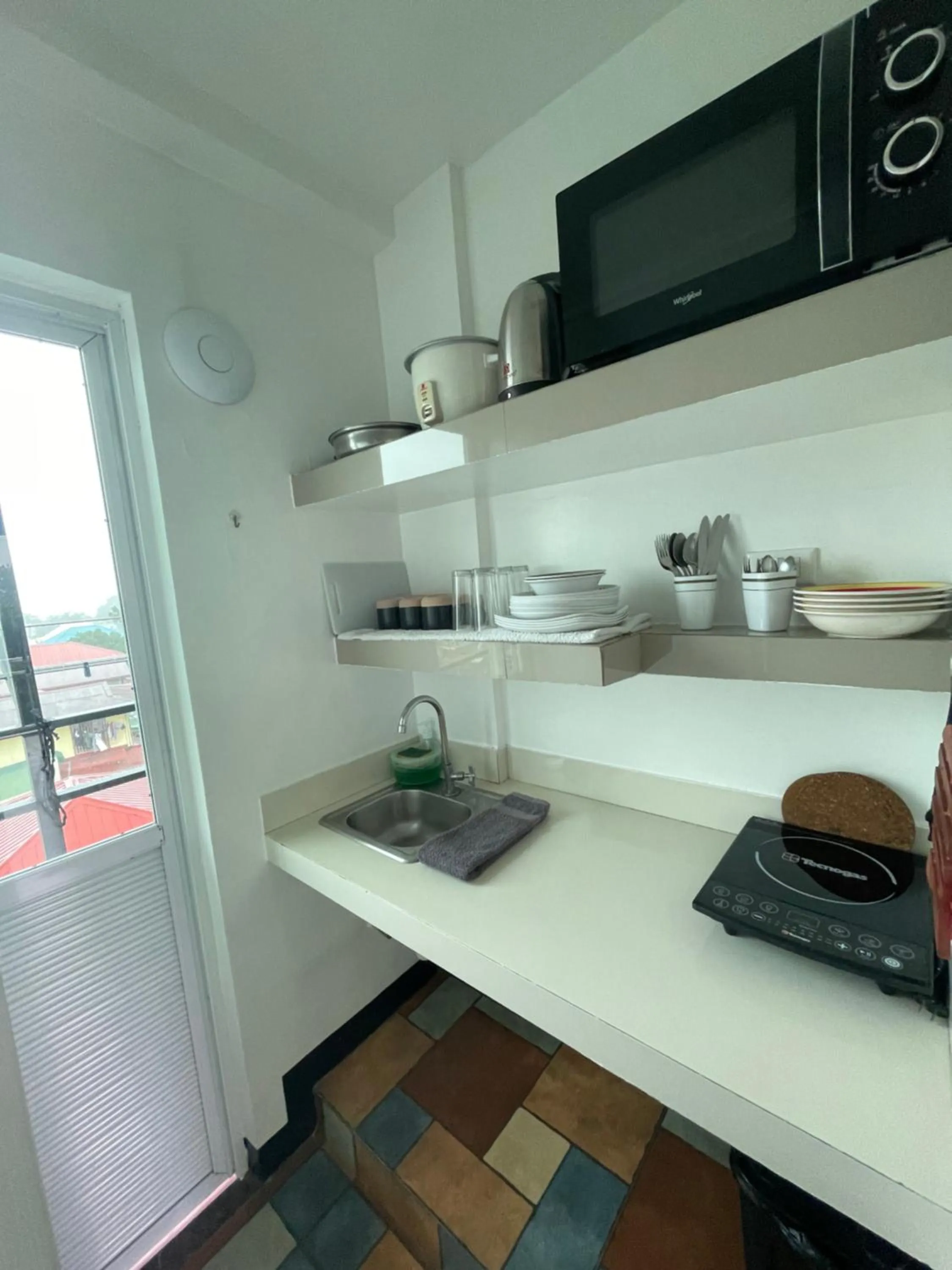 Kitchen or kitchenette in Italy Condotel Darasa