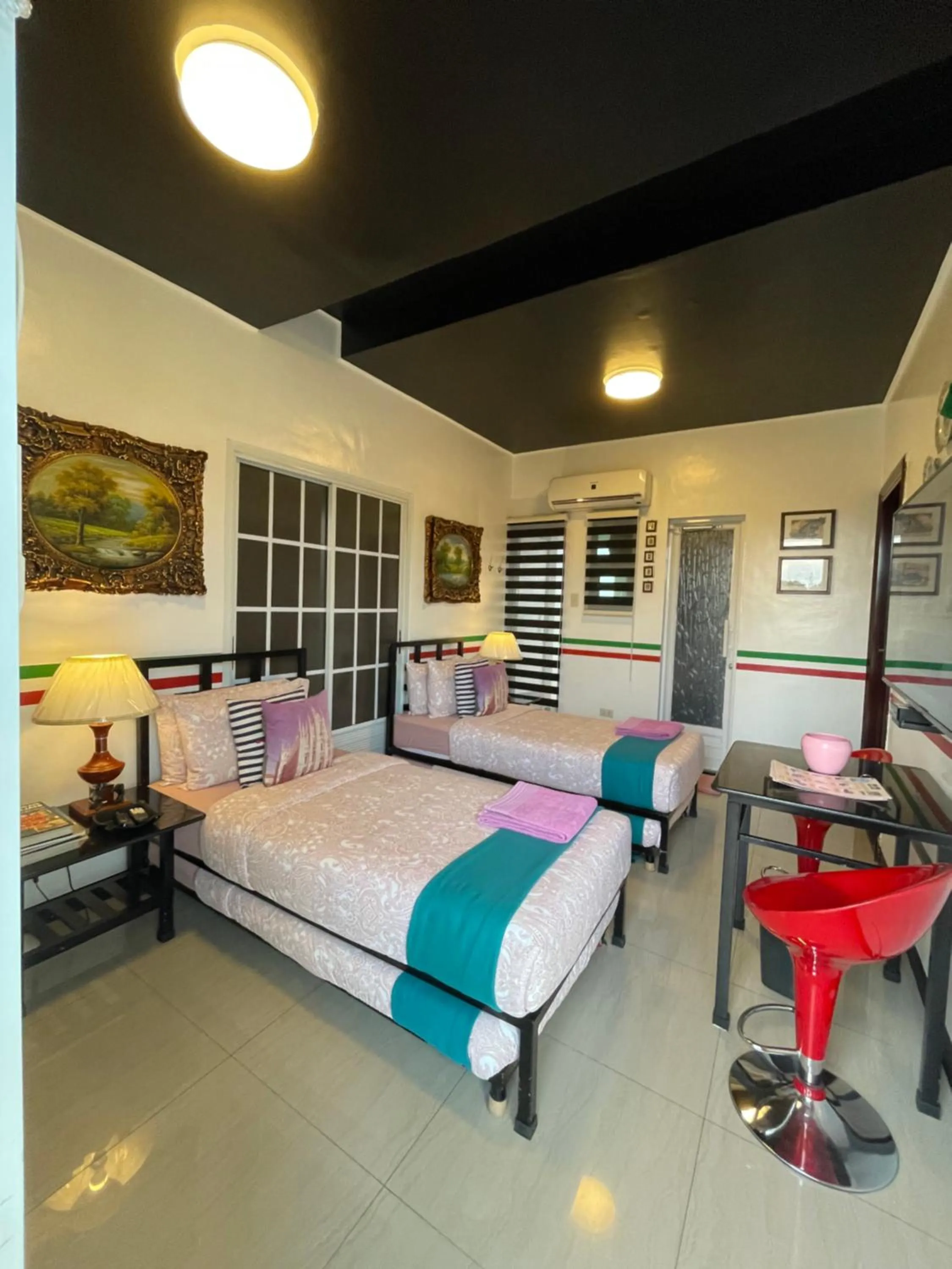 Bed in Italy Condotel Darasa