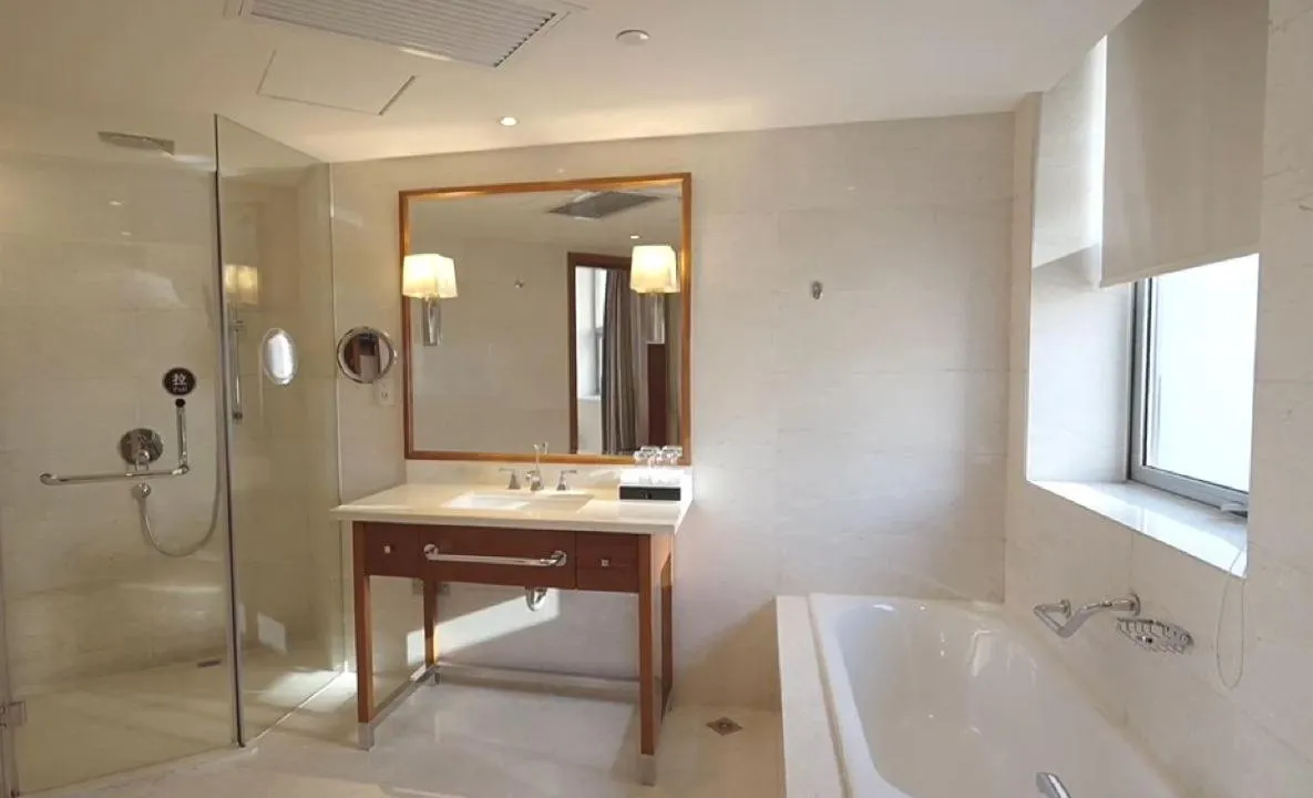 Bathroom in Sheraton Changsha Hotel