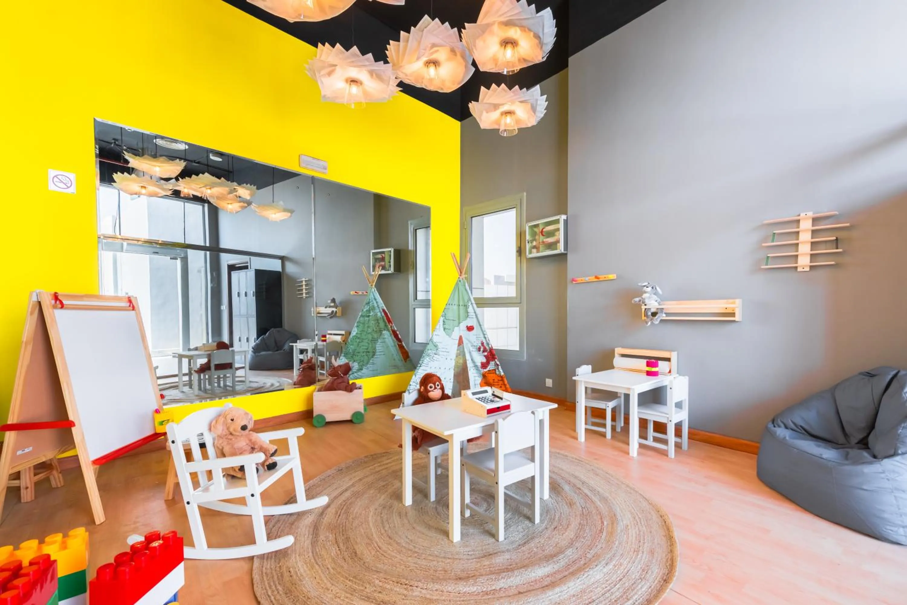Kids's club in Hafawah Suites