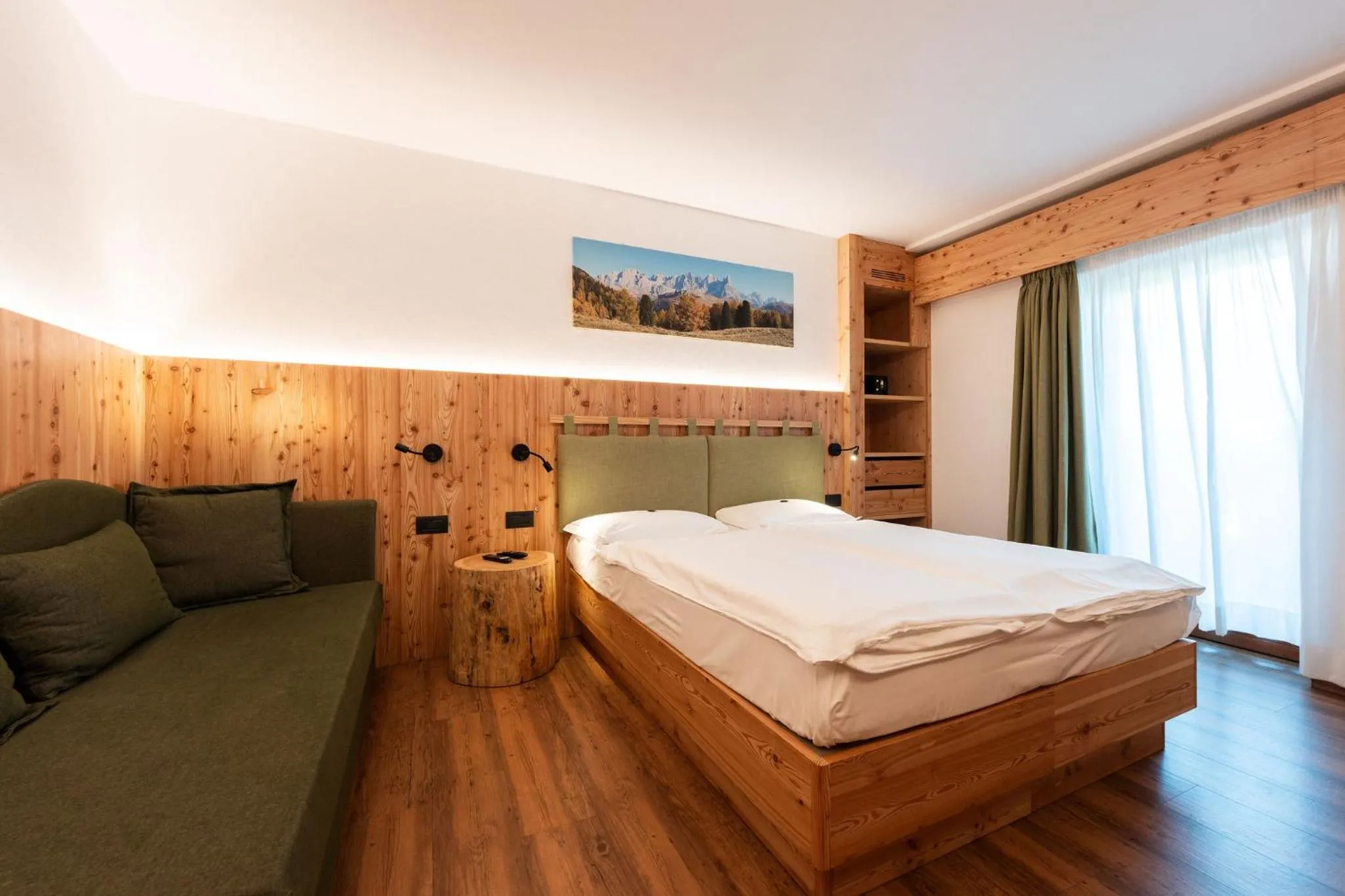 Bedroom, Bed in Hotel Piedibosco