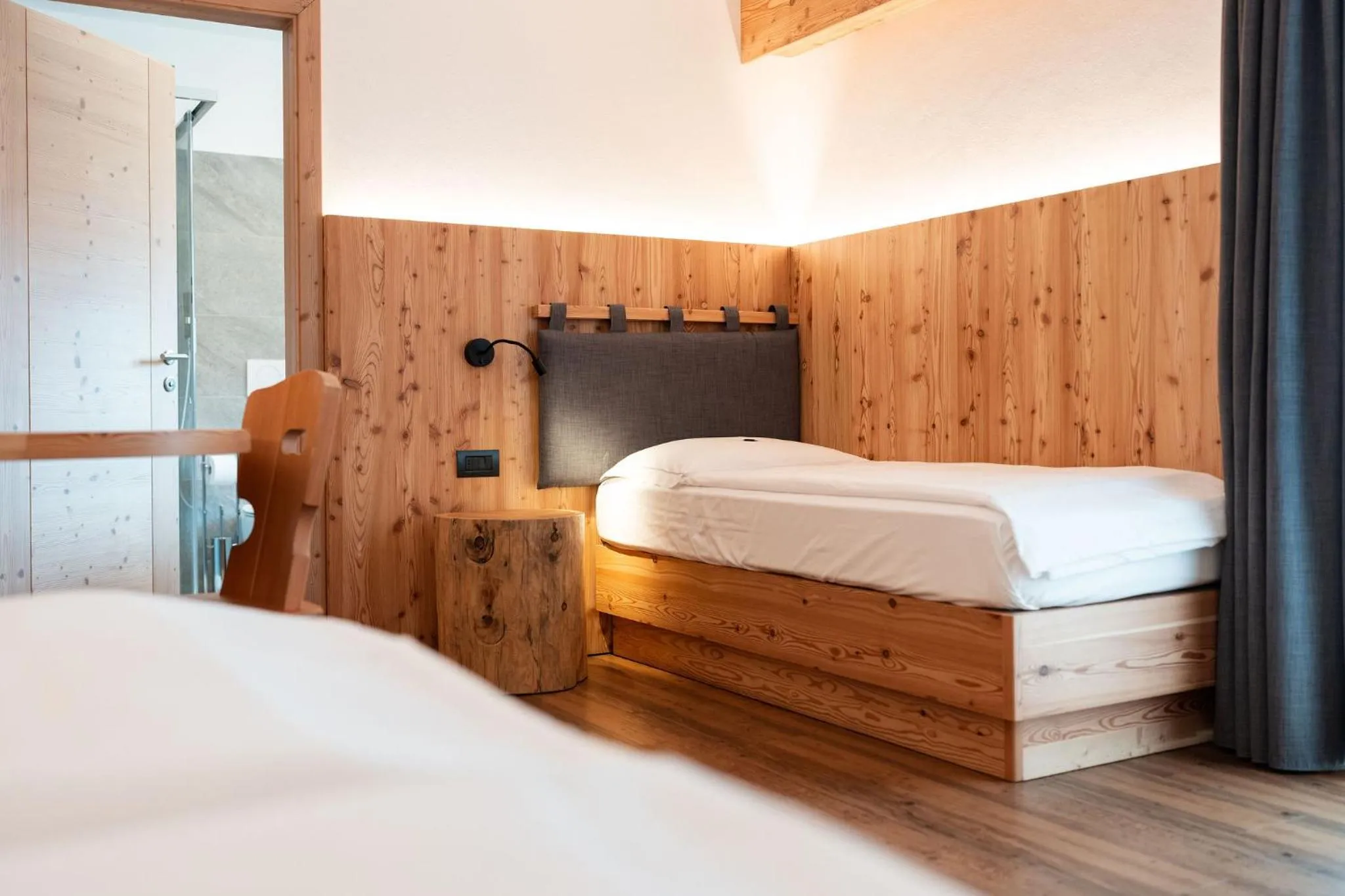 Bedroom, Bed in Hotel Piedibosco