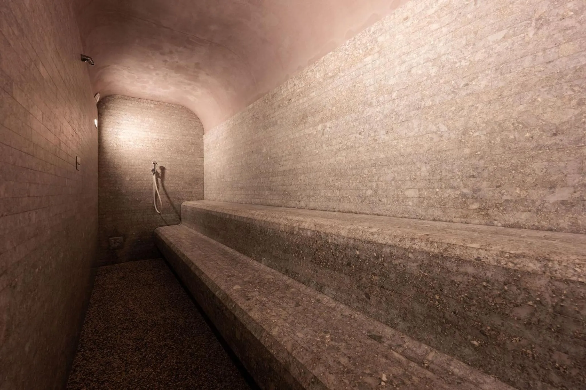 Steam room in Hotel Piedibosco