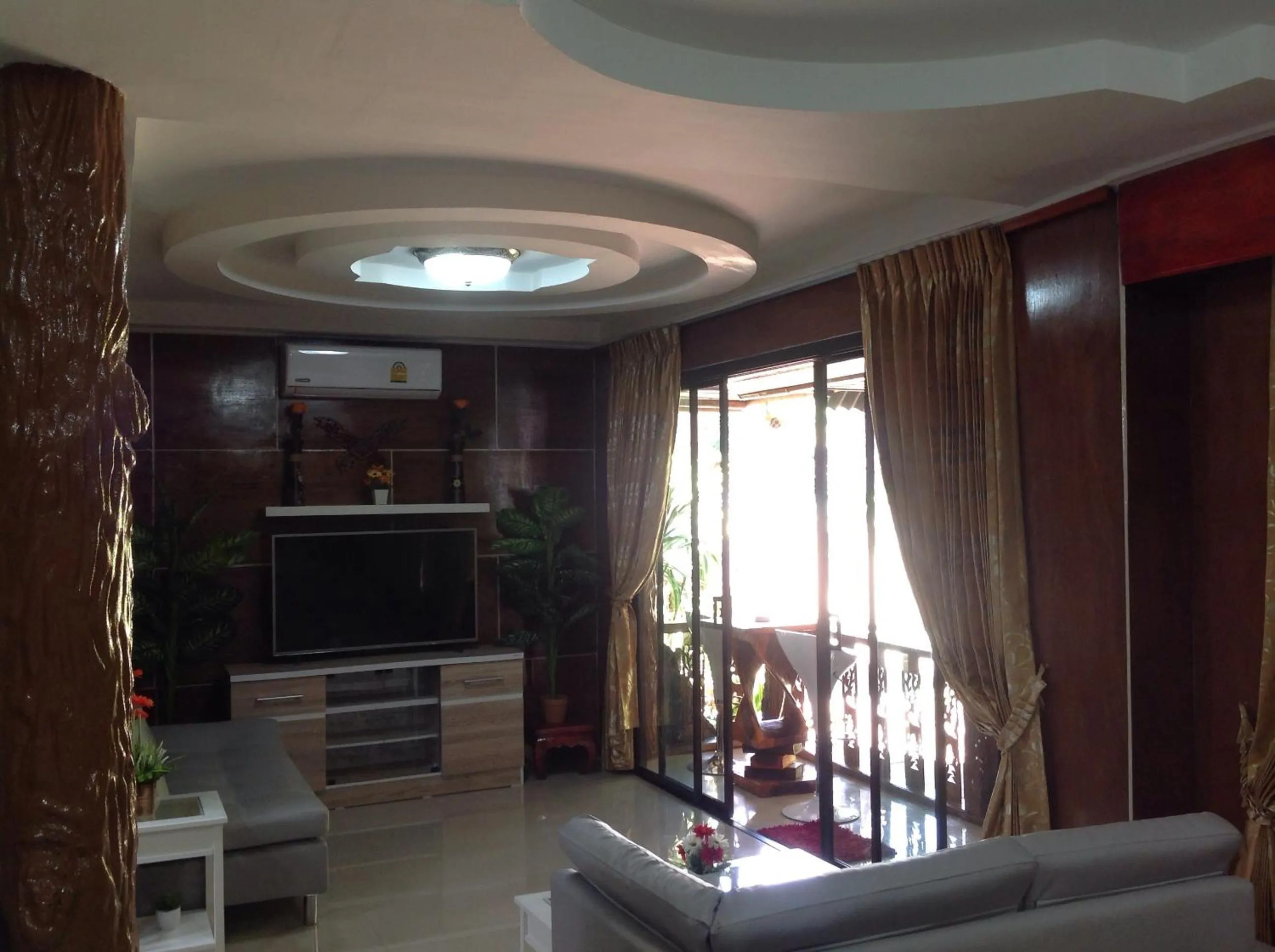 Ruan Mai Naiyang Beach Resort