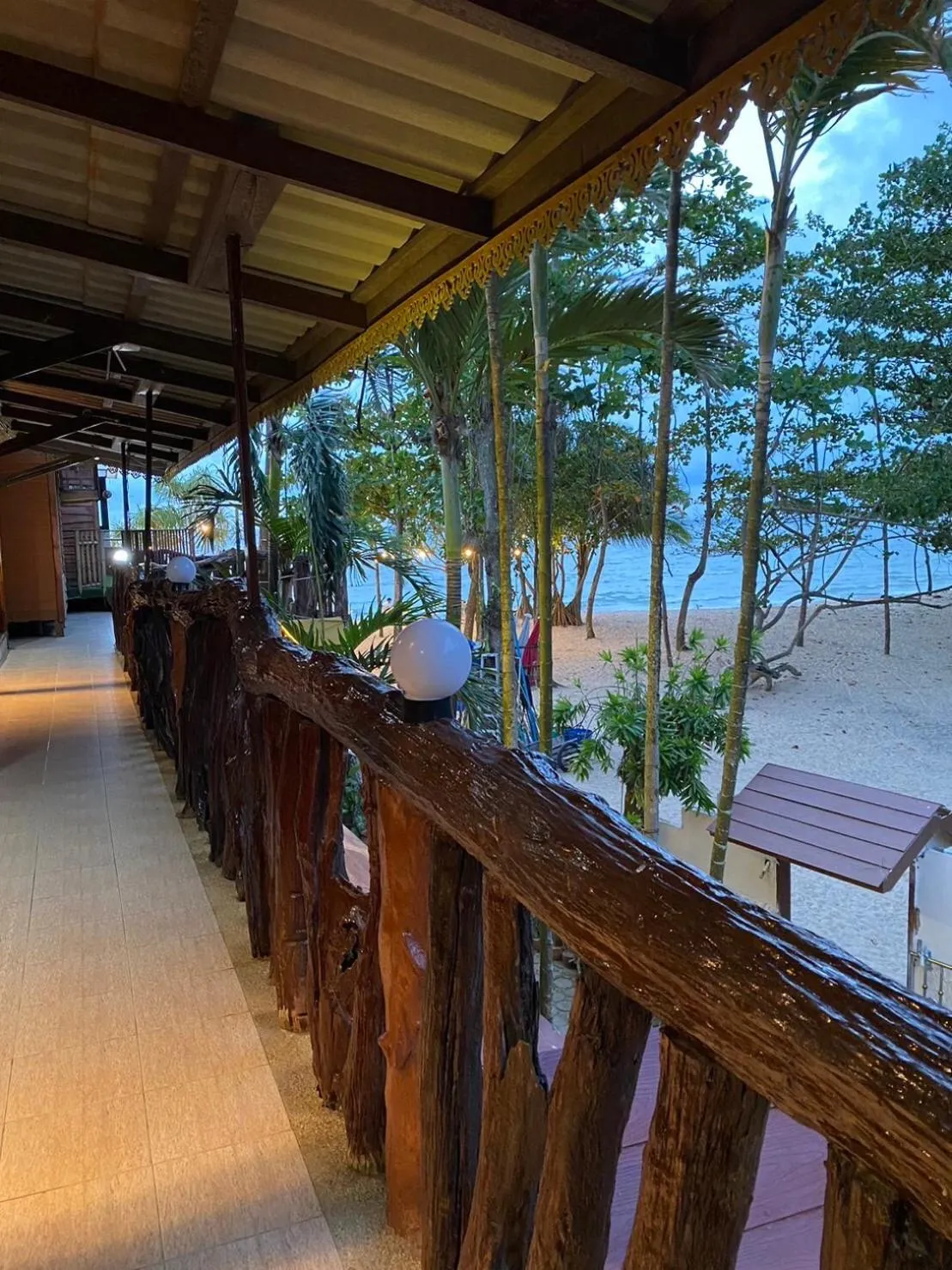 Ruan Mai Naiyang Beach Resort