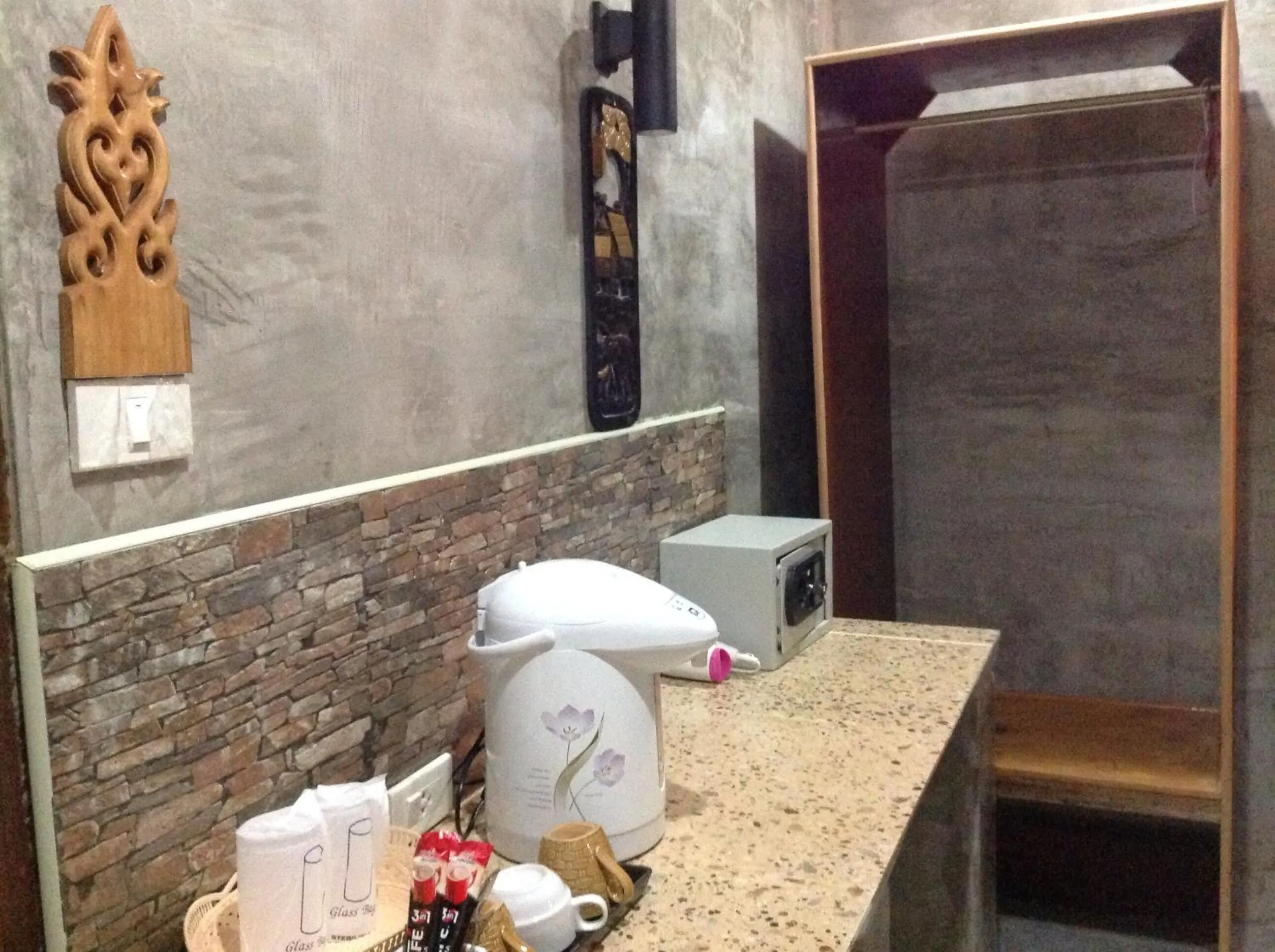 Coffee/tea facilities in Ruan Mai Naiyang Beach Resort