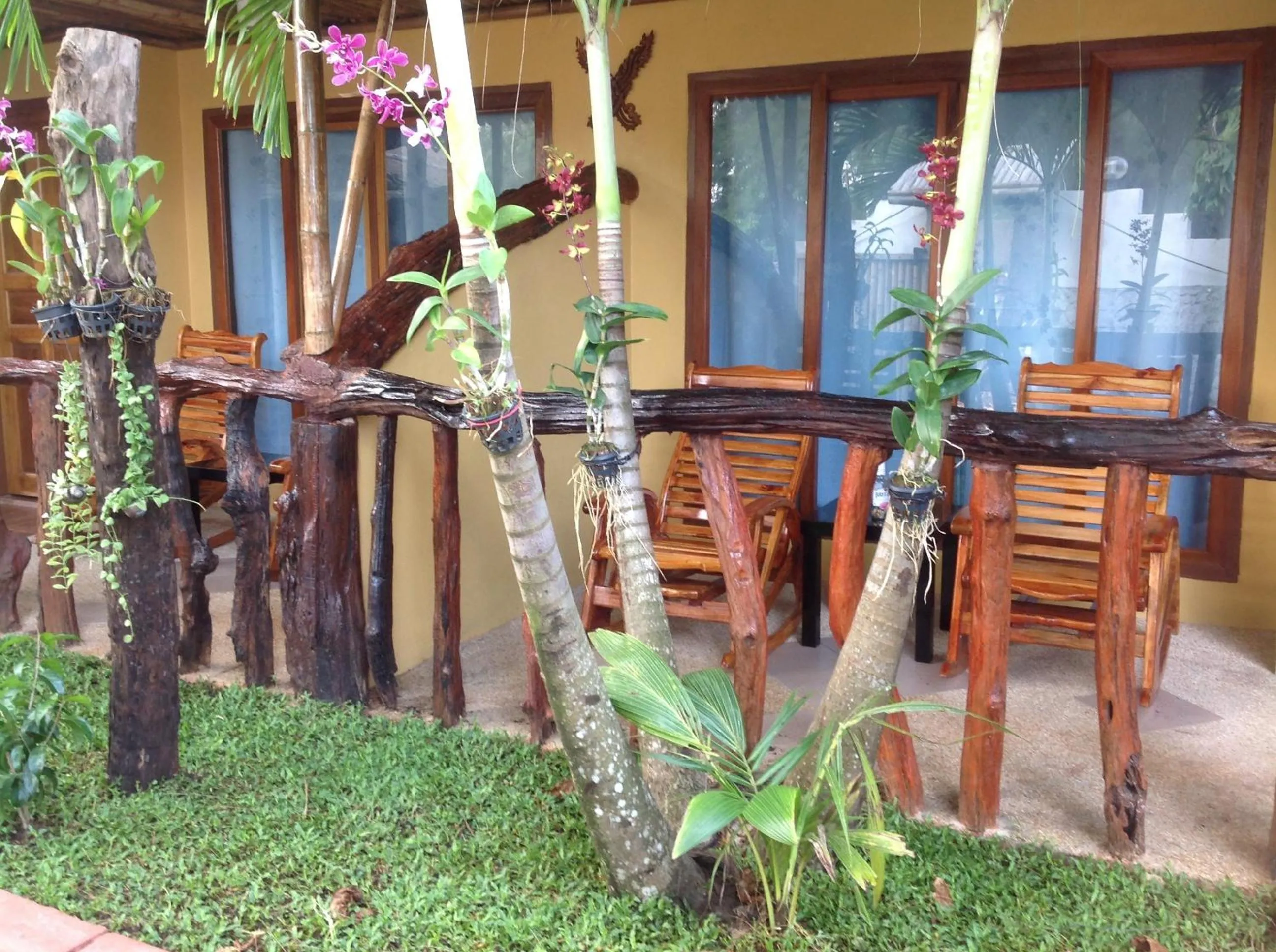 Patio in Ruan Mai Naiyang Beach Resort