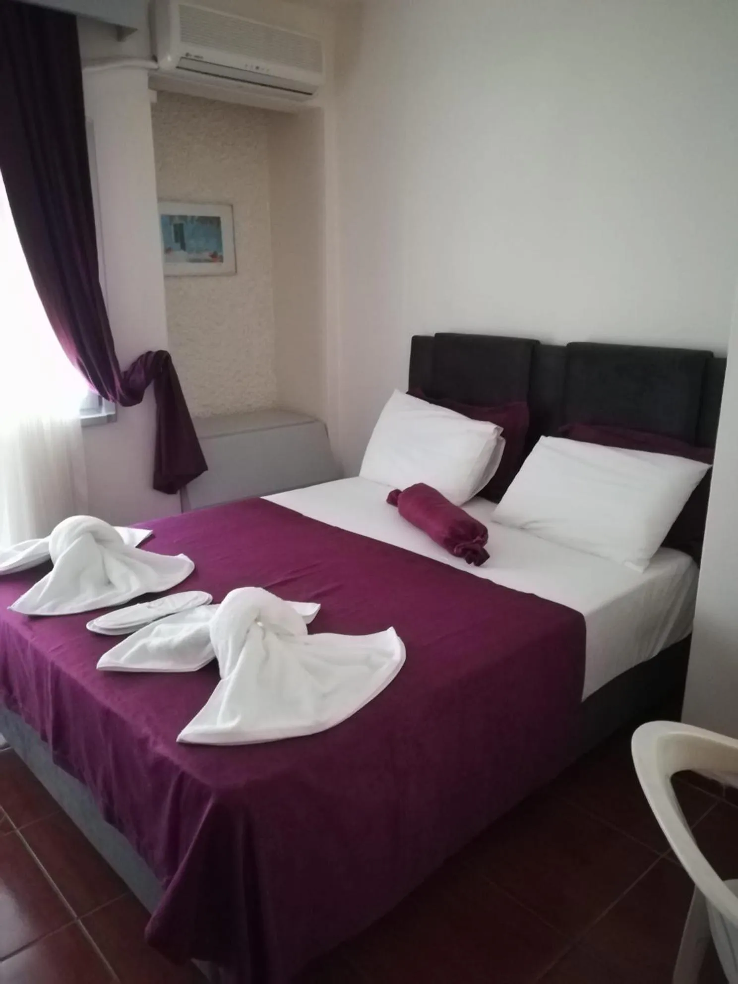 Photo of the whole room, Bed in Andy's Apart Hotel