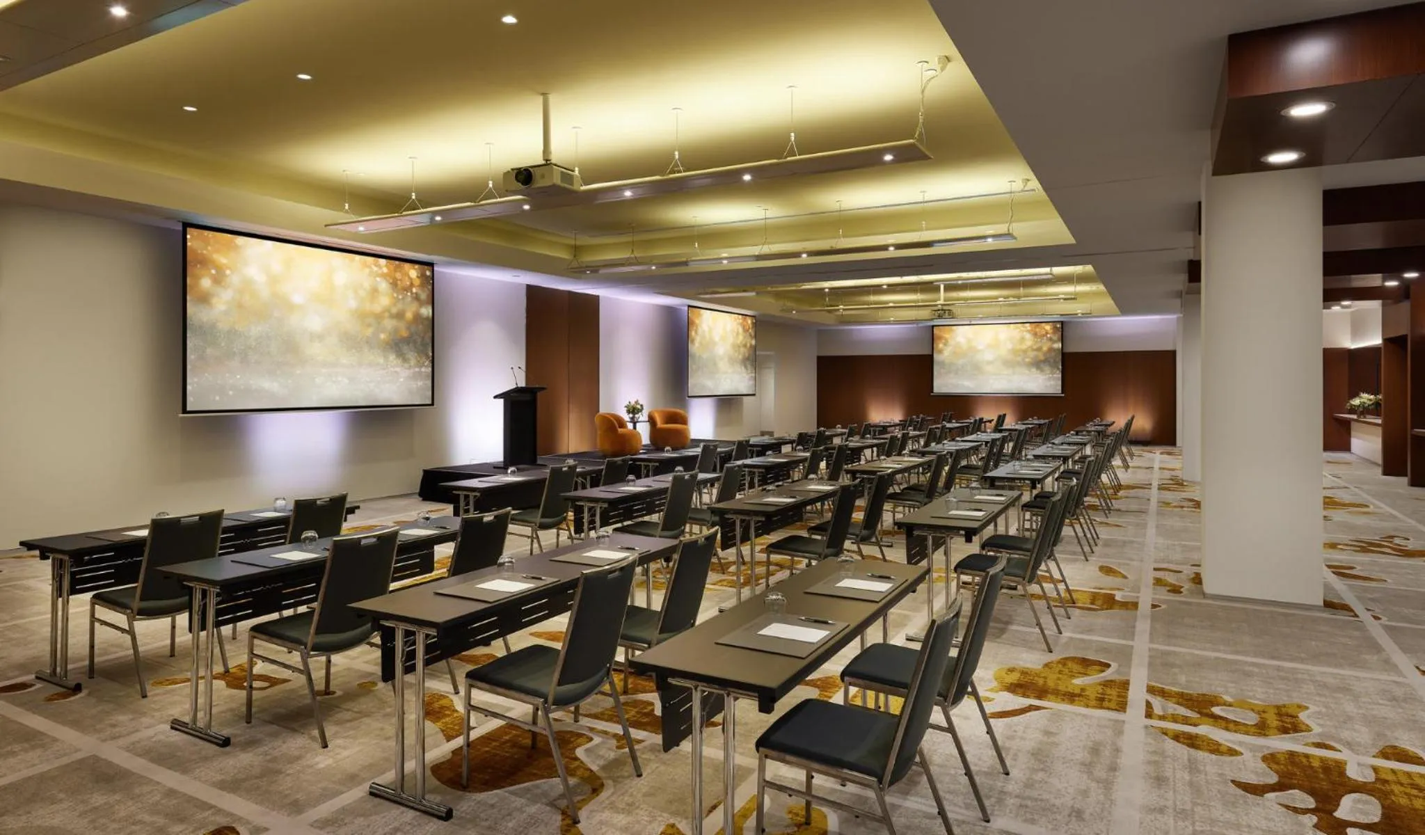 Meeting/conference room in PARKROYAL Melbourne Airport