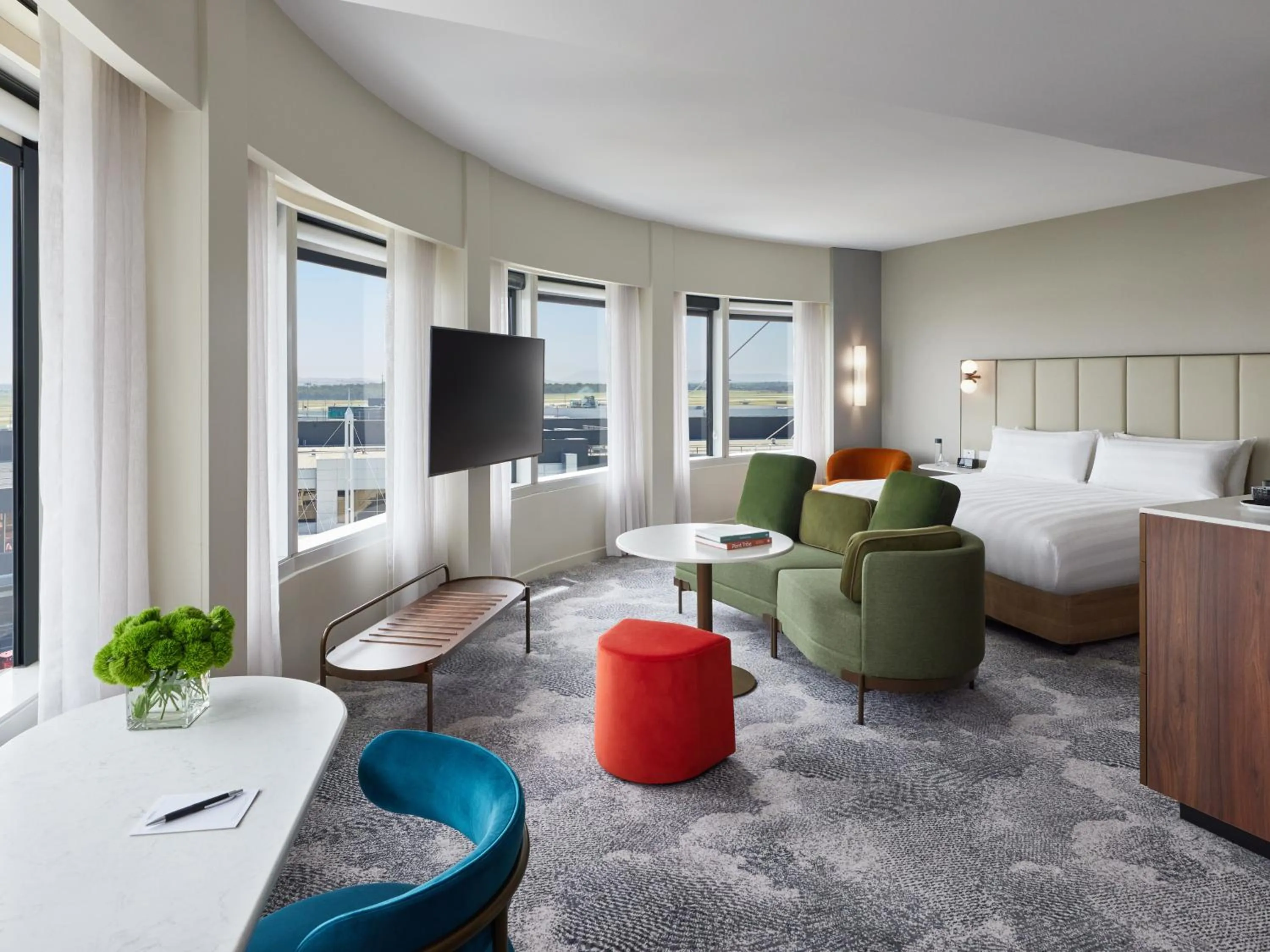 Bedroom in PARKROYAL Melbourne Airport