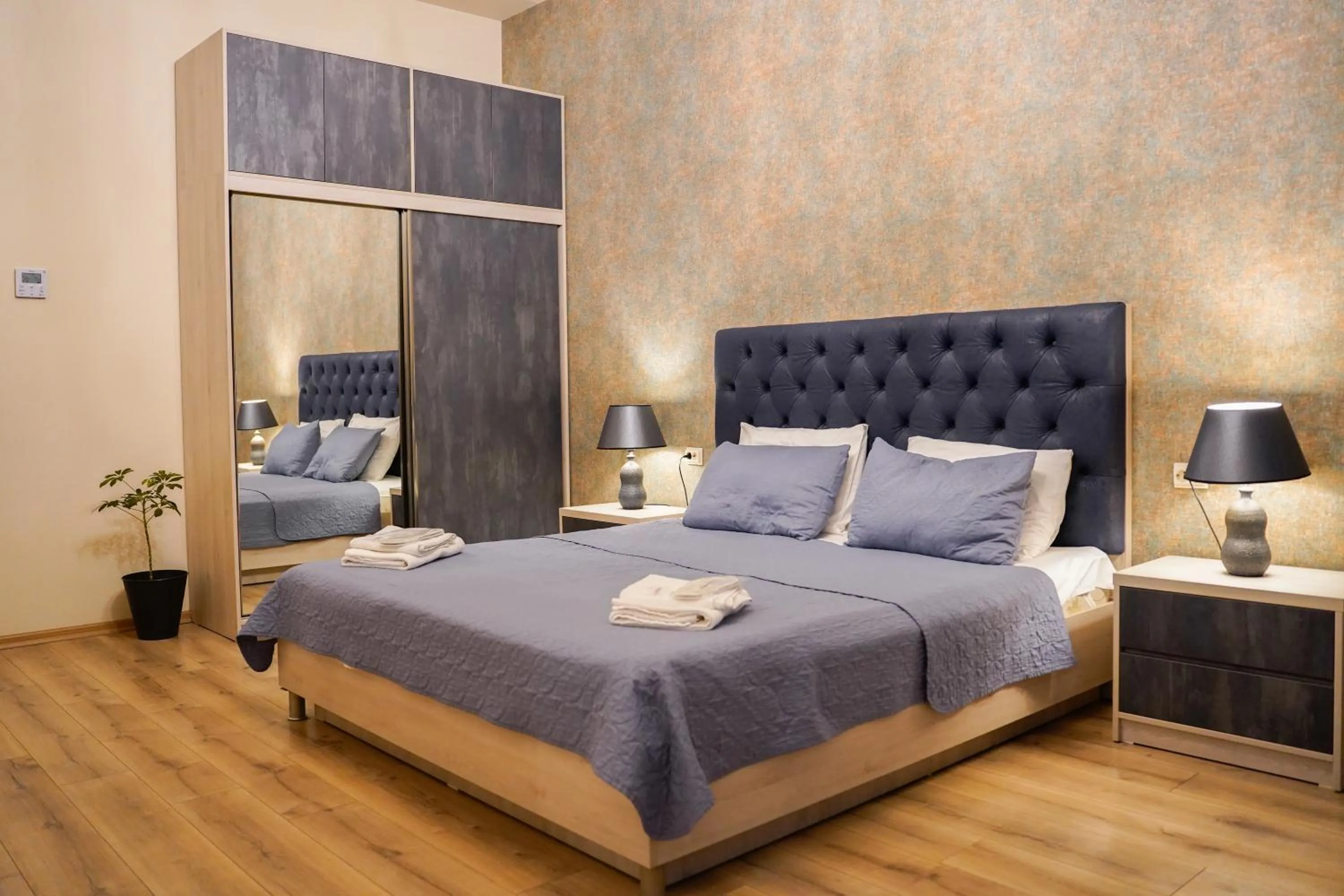 Bedroom, Bed in Hotel Griboedov