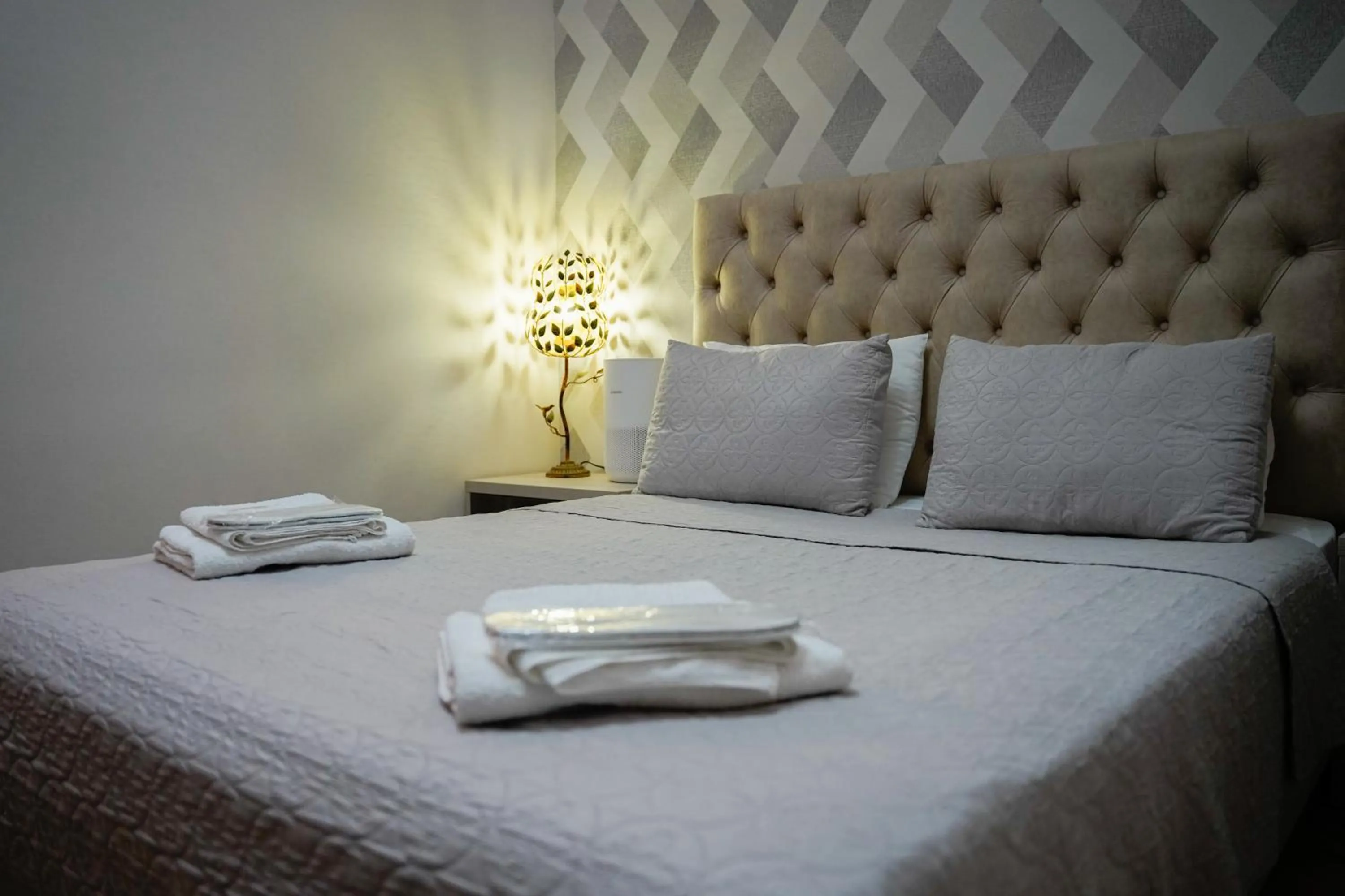 Bedroom, Bed in Hotel Griboedov